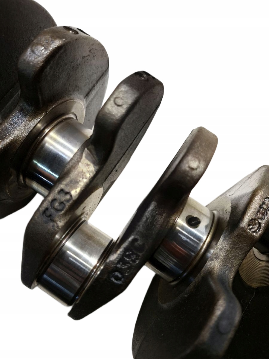 crank VW PASSAT B5 1.9 TDI AVB 038C