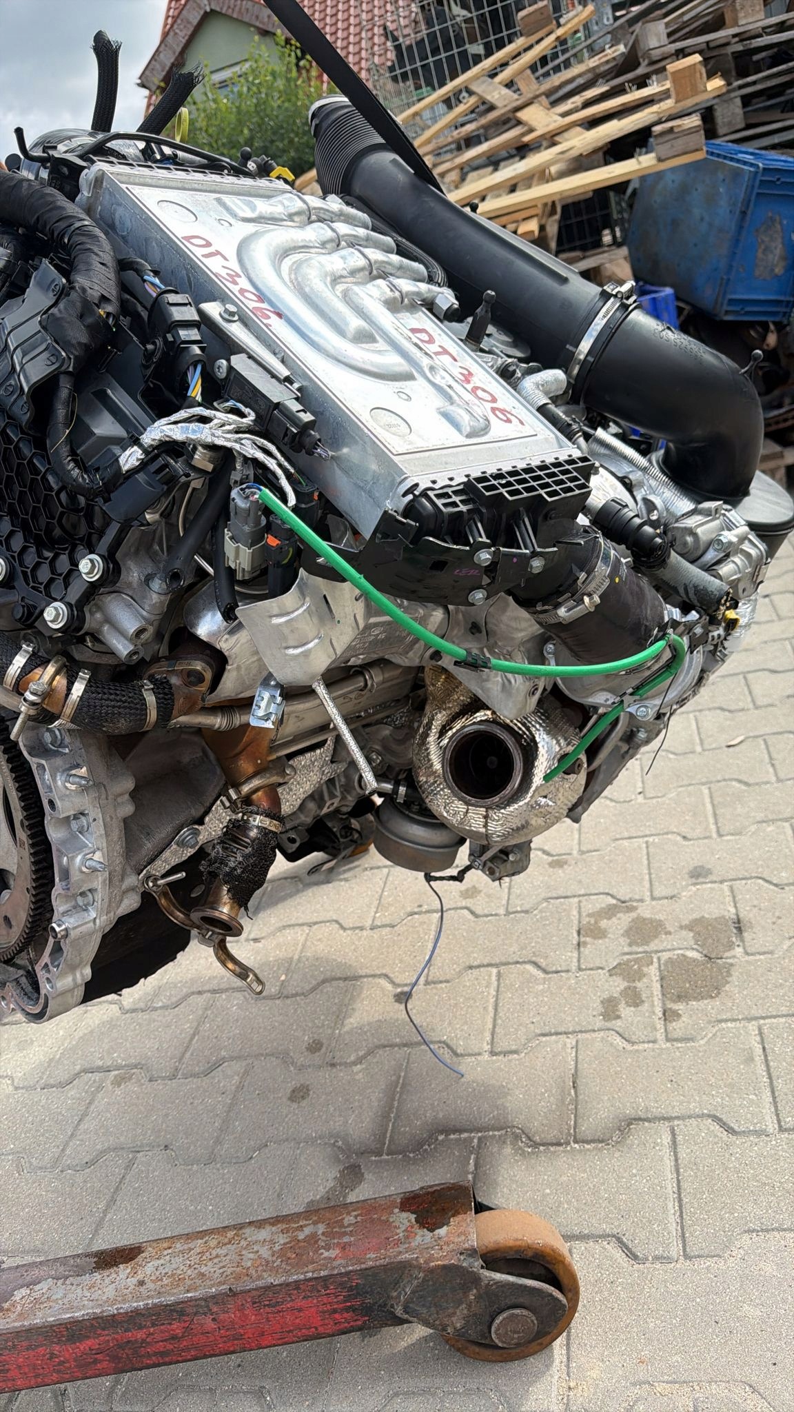 engine complete LAND ROVER DT306 70TYSKM