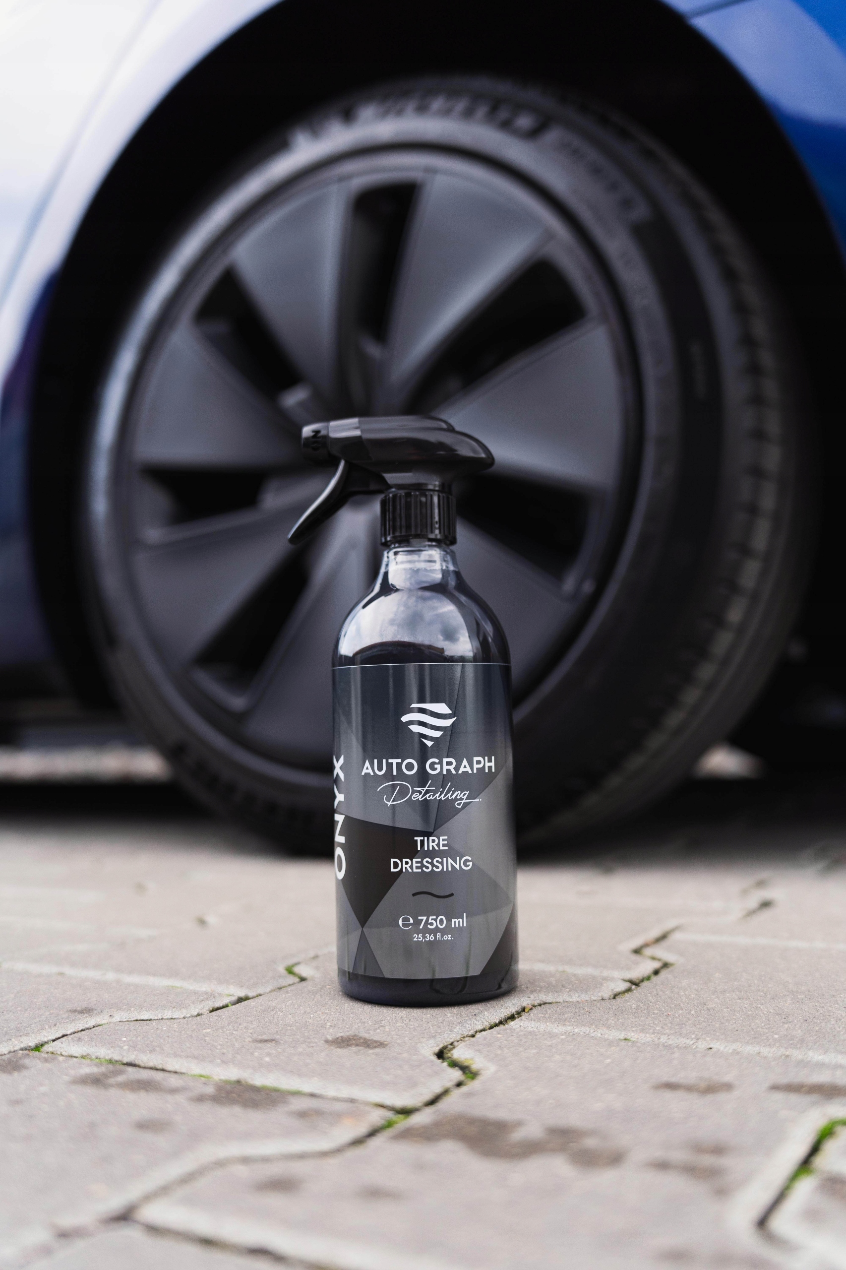 AUTO GRAPH _ ONYX - TRWAŁY SATYNOWY DRESSING DO OPON 400ML Producent bez marki