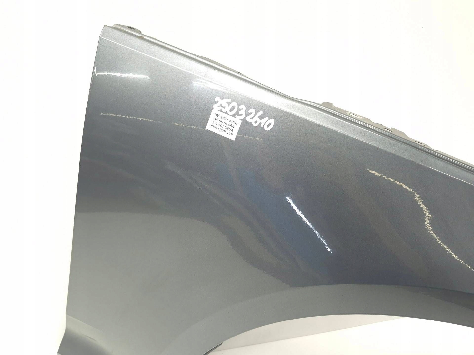 fender right front front AUDI A4 B9 LX7R