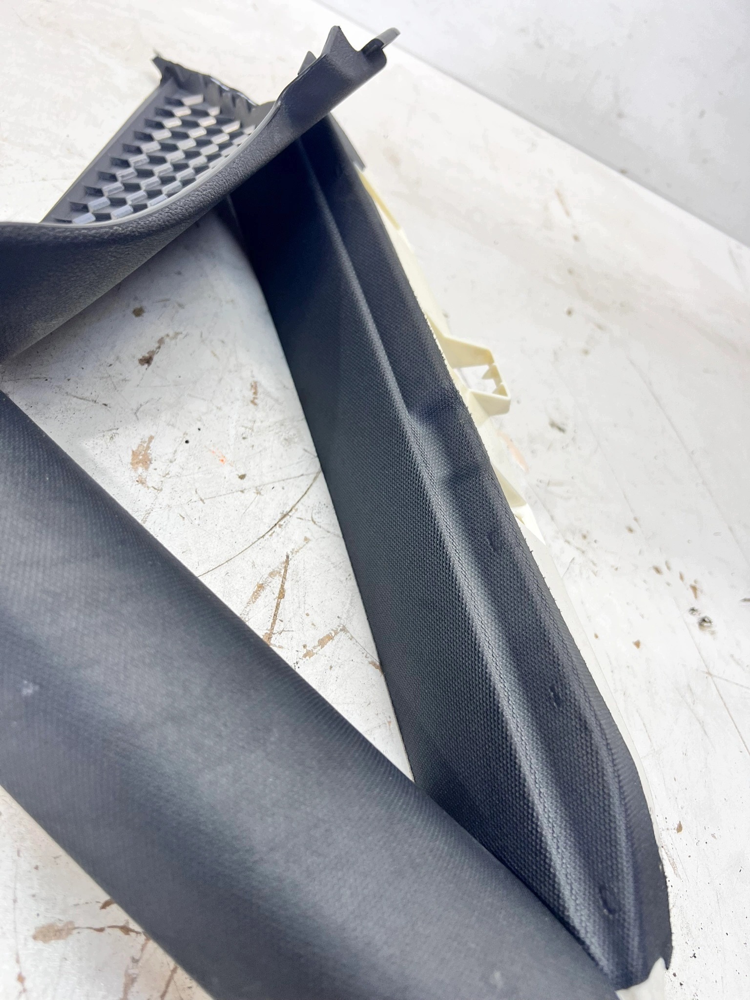 Blende Abdeckung SLUPKA links heck AUDI A6 C7 4G5867287 BBI