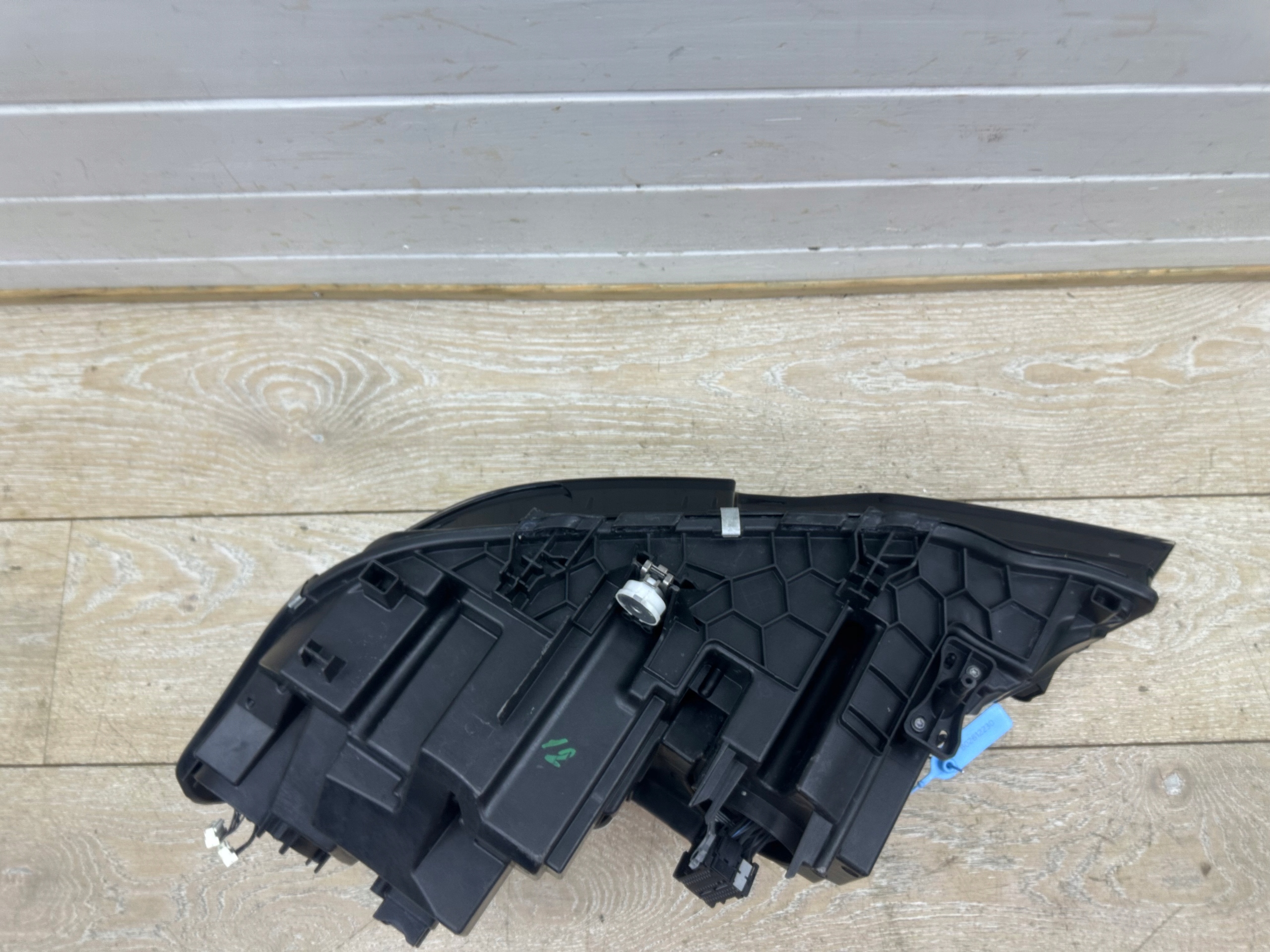 BMW 3 G20 G21 FULL LED 9481702 right light lights