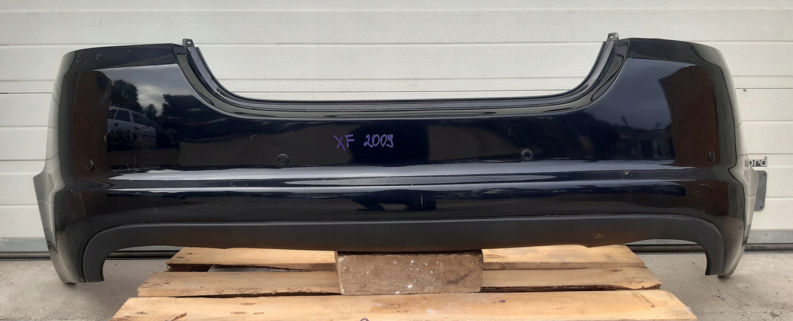 JAGUAR XF 2009R bumper rear part rear PDC