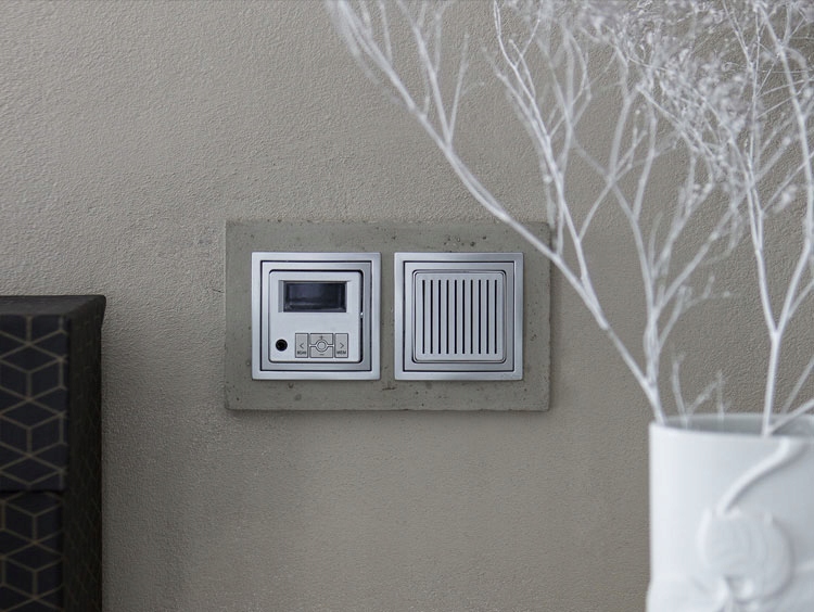 Gniazdo pojedyncze IP44 + uszczelka brąz Simon54 Kolor brązowy