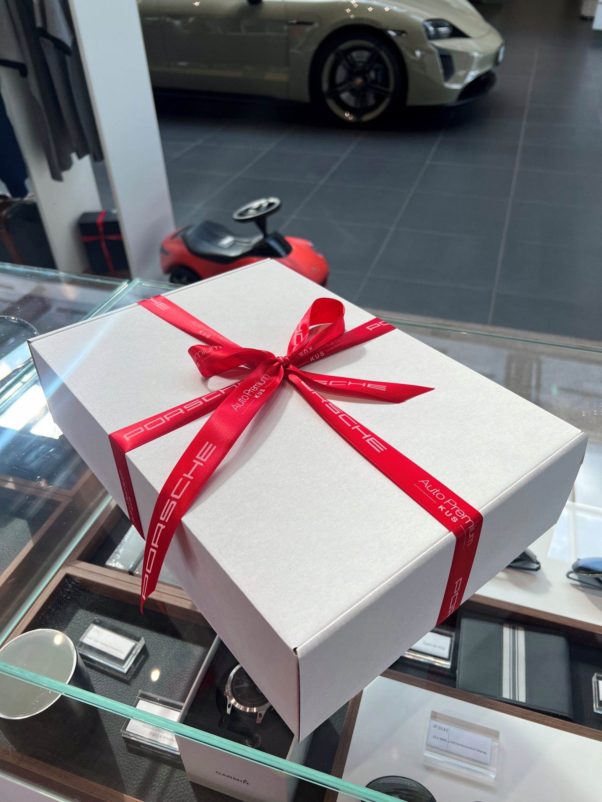 Czapka – 50Y Turbo Producent Porsche OE