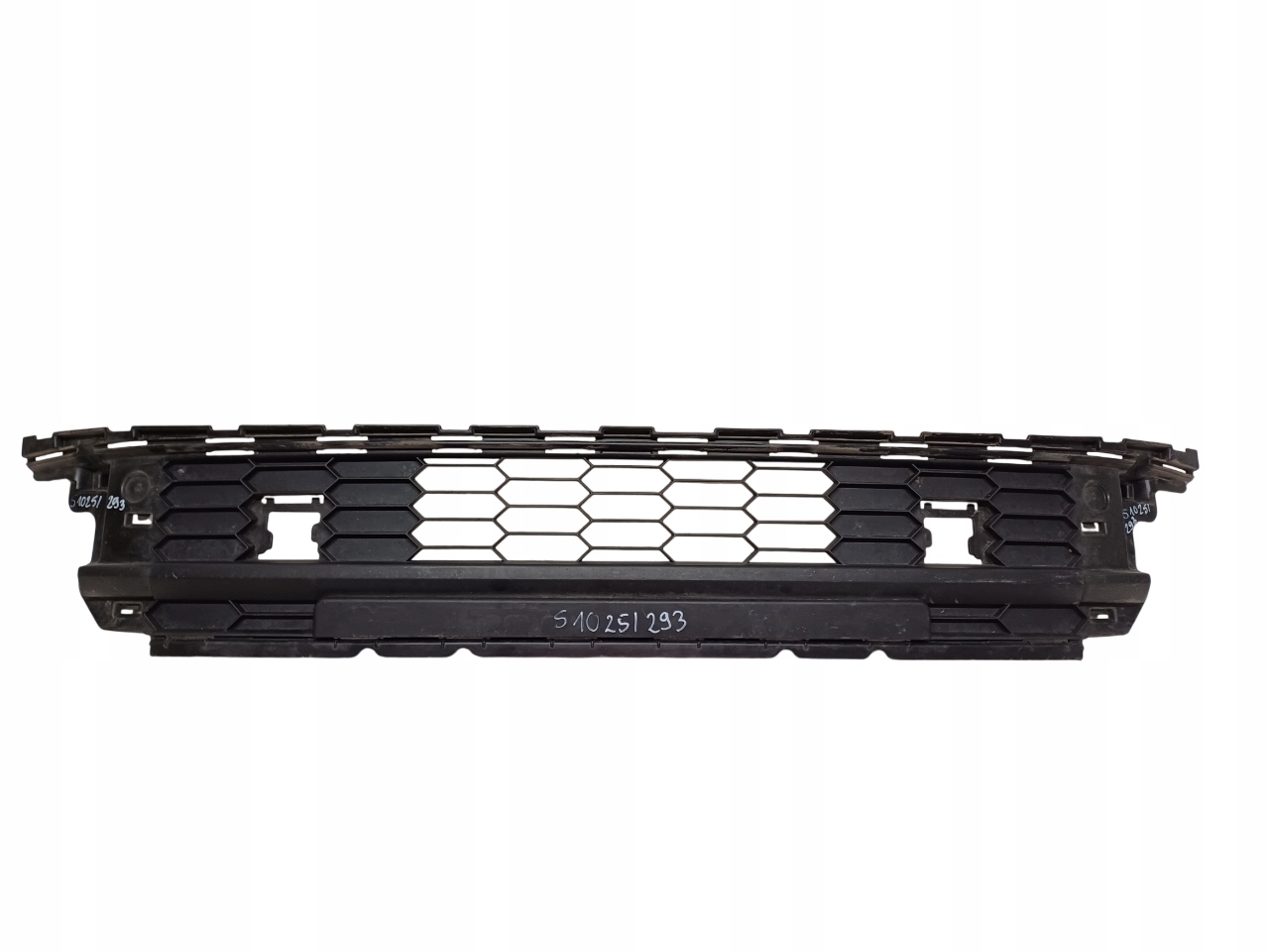 SKODA KODIAQ 16- KRATKA ZDERZAKA PRZÓD 565853677A