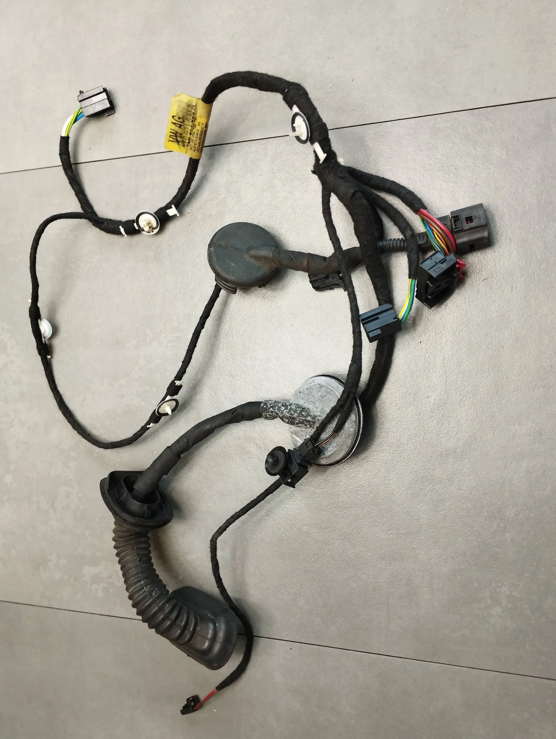 Audi Q7 4L bundle door right front 4L0971030A
