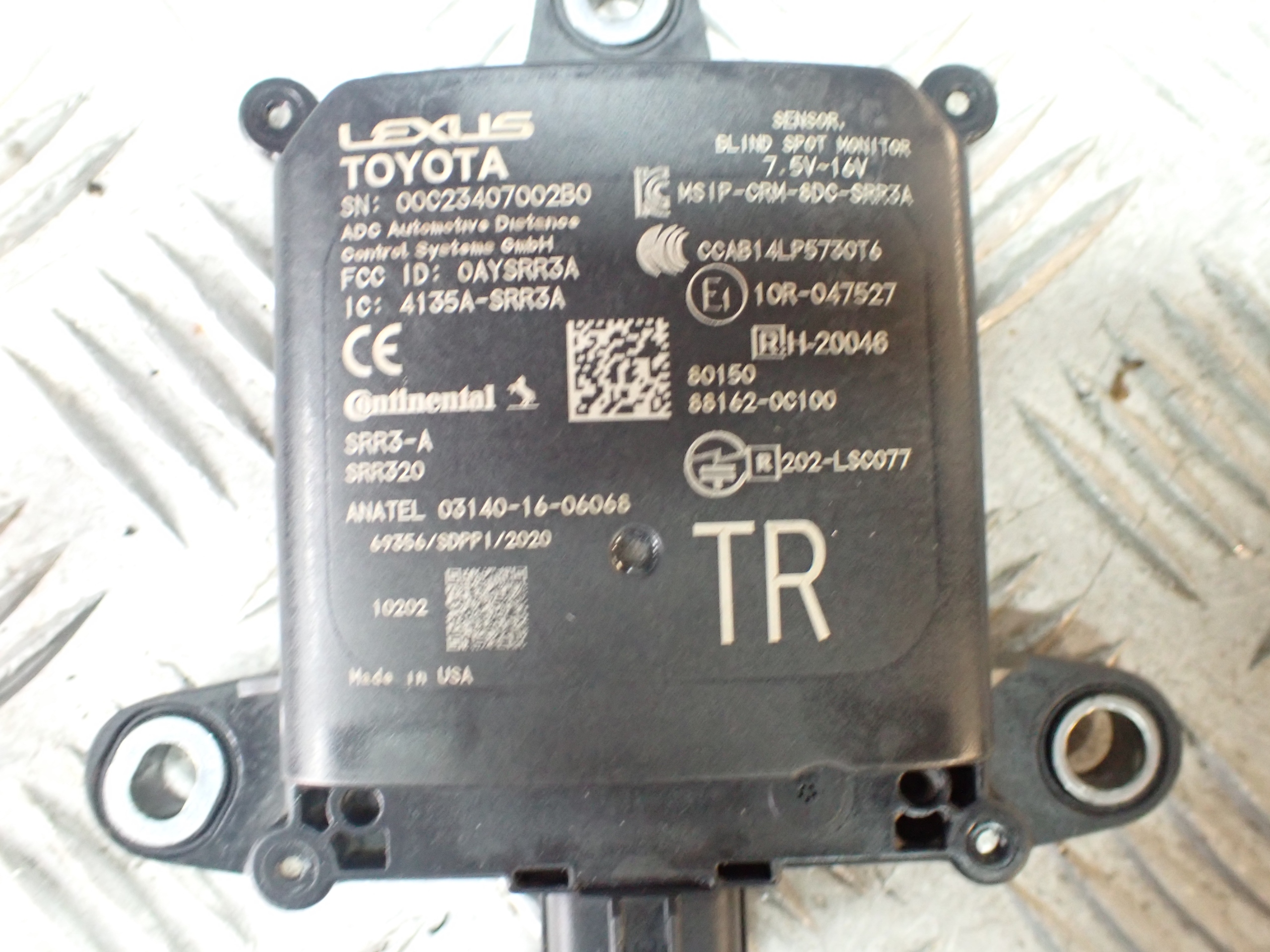 TOYOTA TUNDRA SEQUOIA 2022-