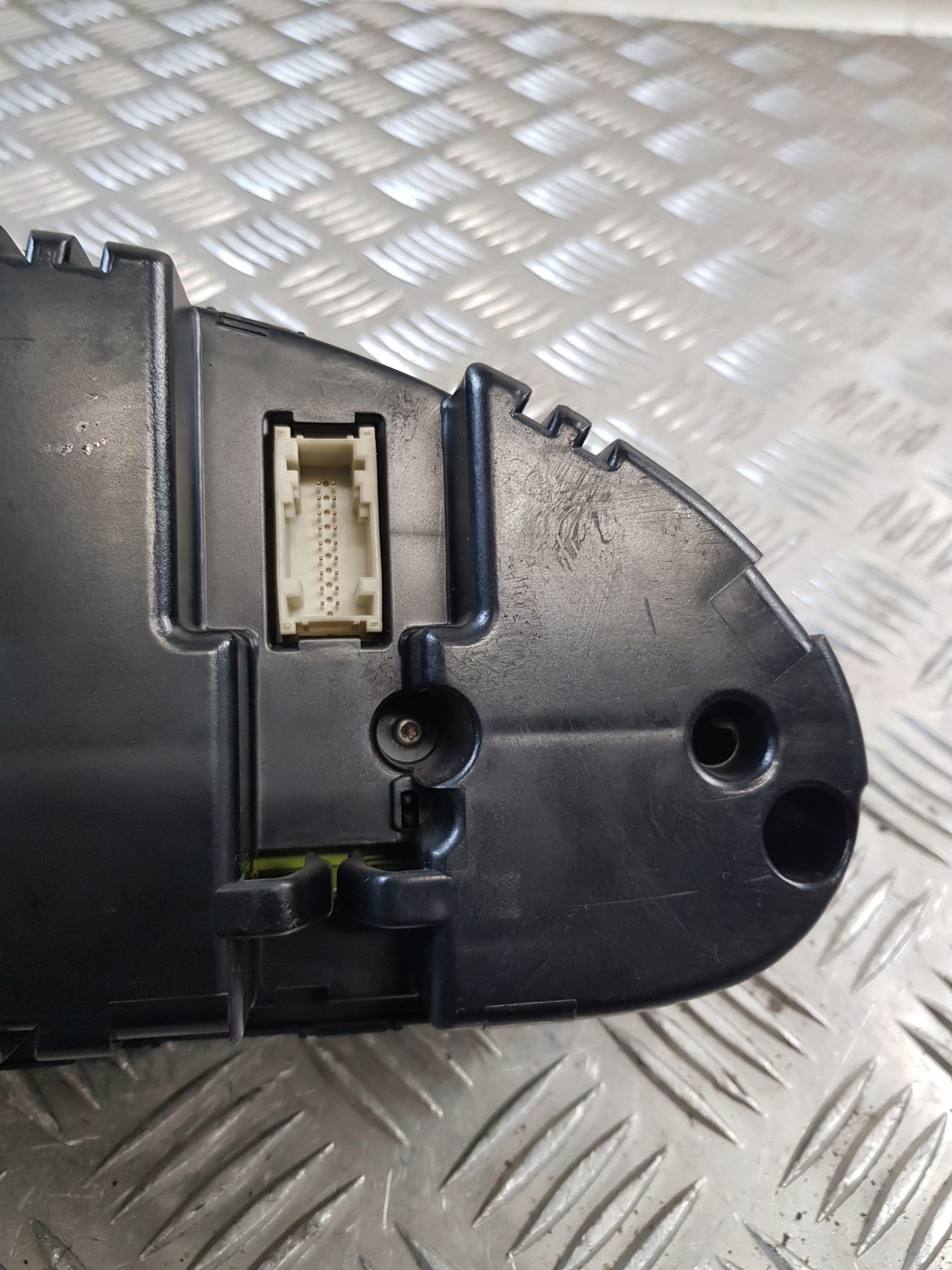 dials 8380144 BMW E46 1.9B 98R- EUROPA