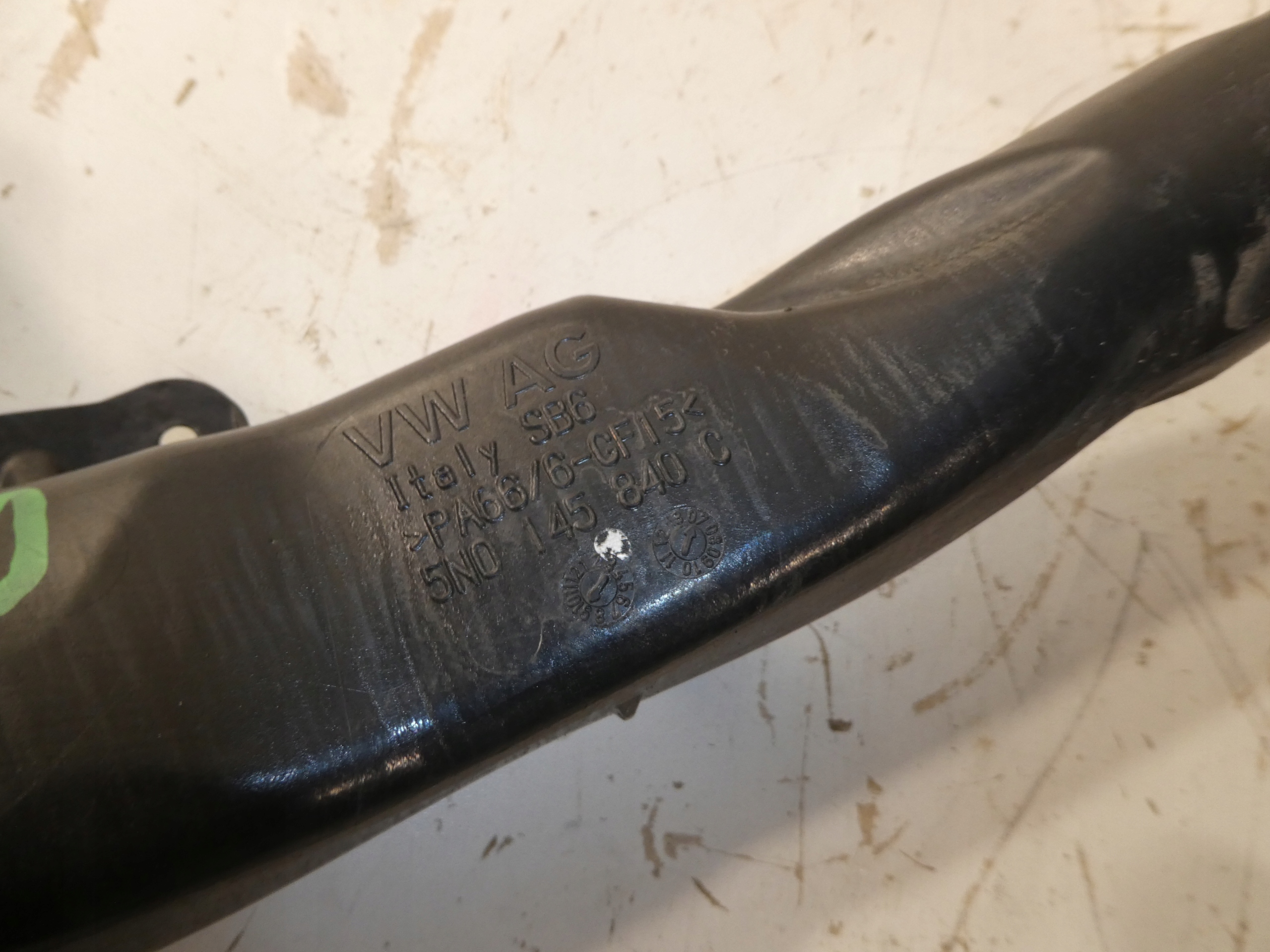 TIGUAN ROHR INTERCOOLER 5N0145940C