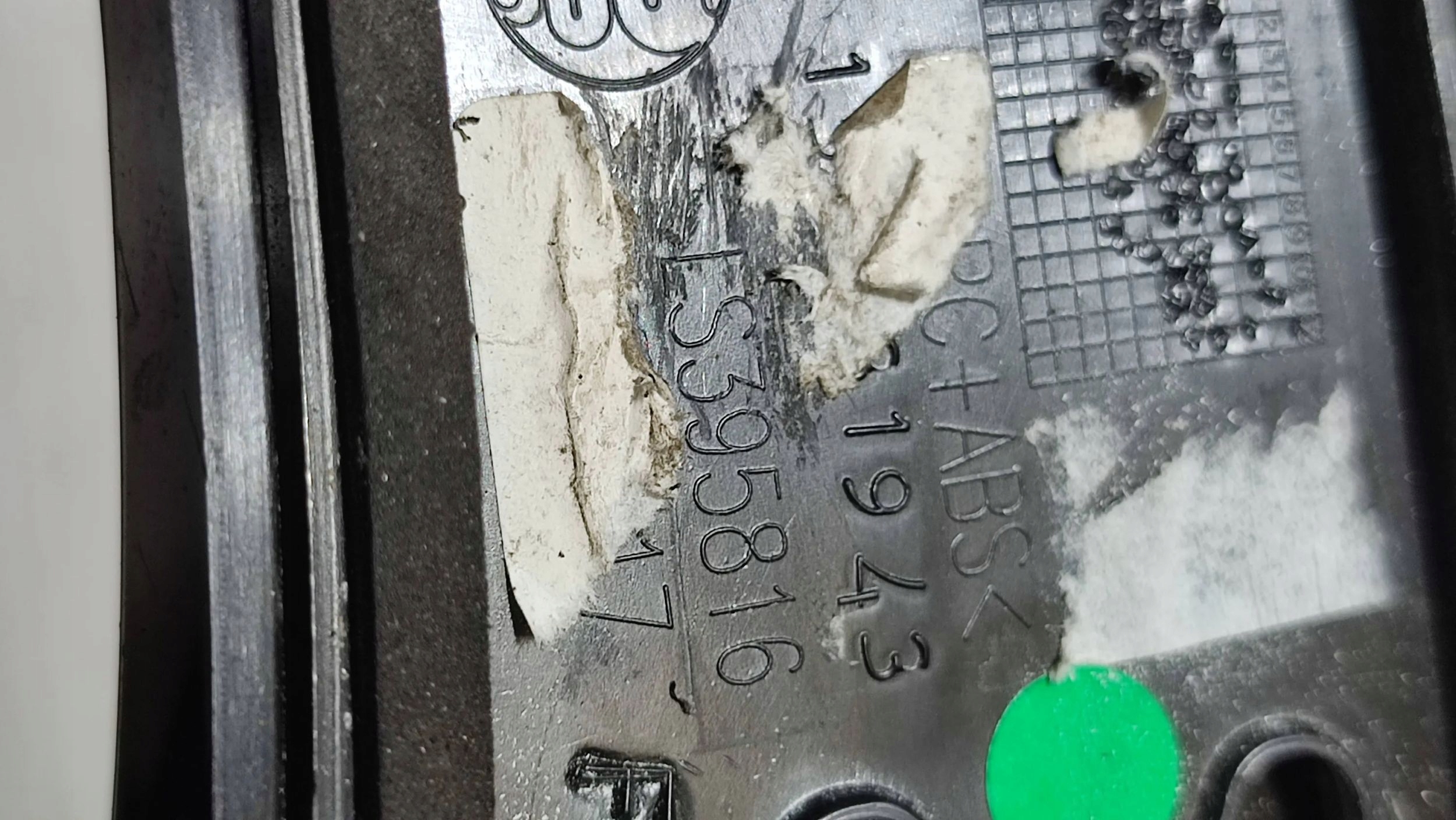 Alfa Romeo Stelvio 2021 rear part side right moulding covering windows