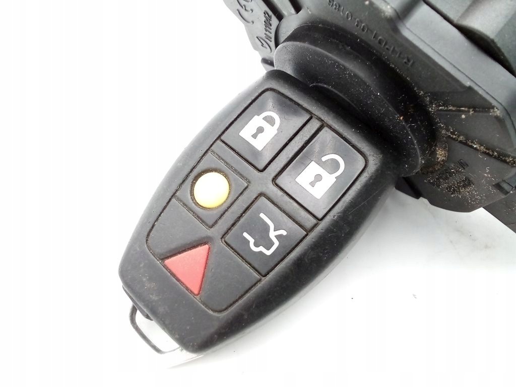 Volvo V50 ignition z kluczykiem key key 30737155