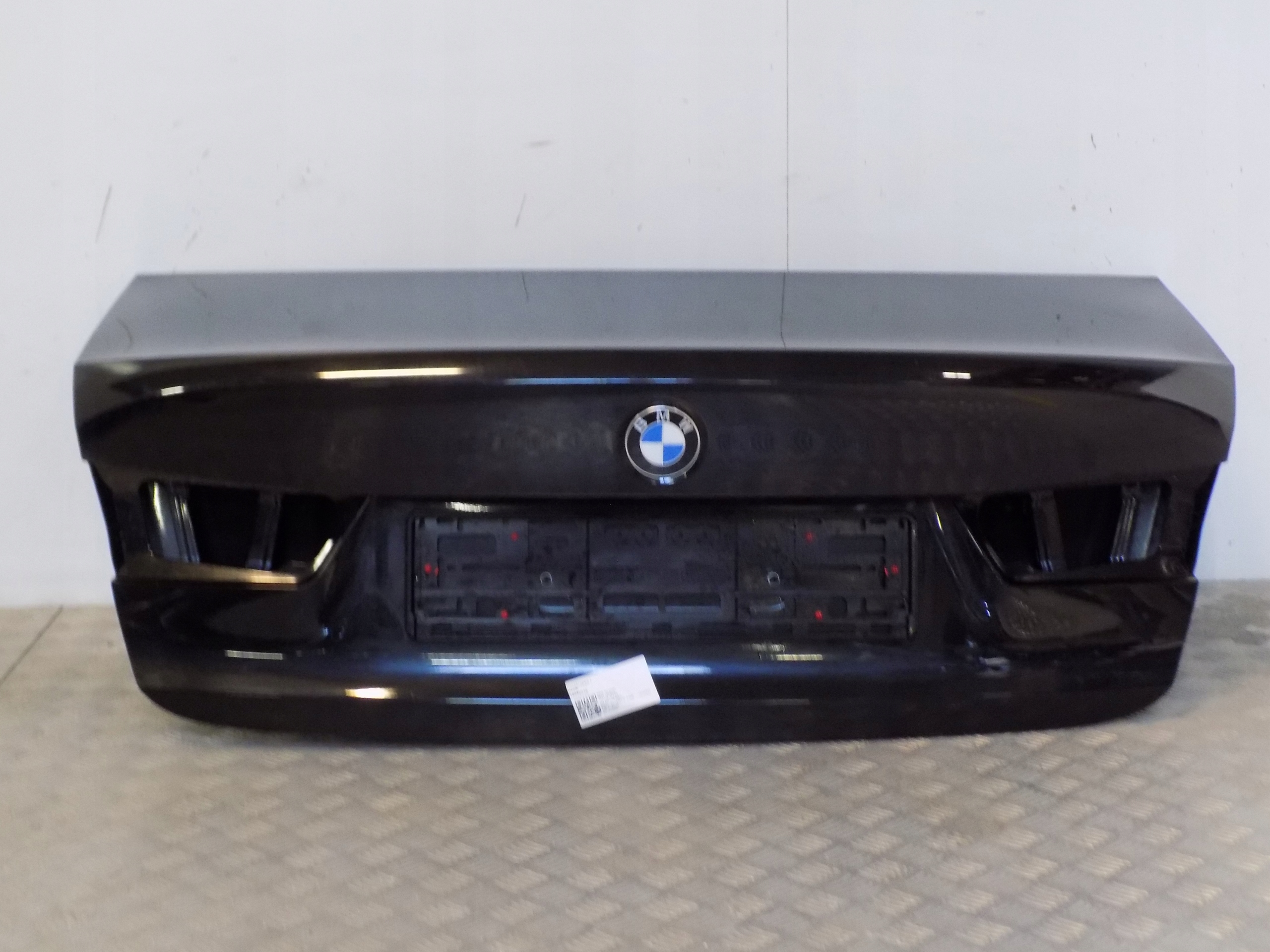 BMW 3 G20 KLAPA BAGAŻNIKA 475 Numer katalogowy części BMW G20 KLAPA 475