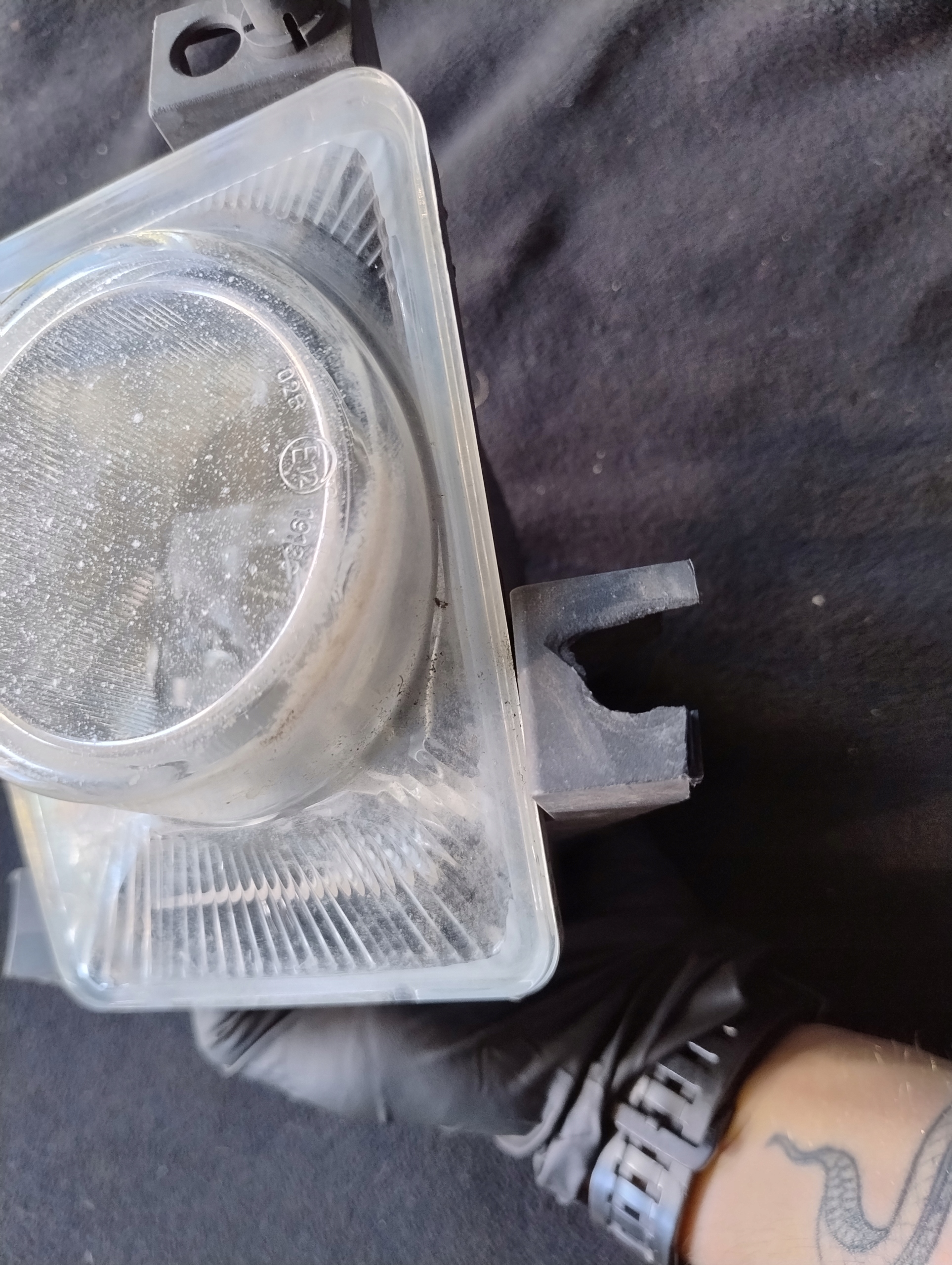 fog light left front Opel Vectra C 13170953