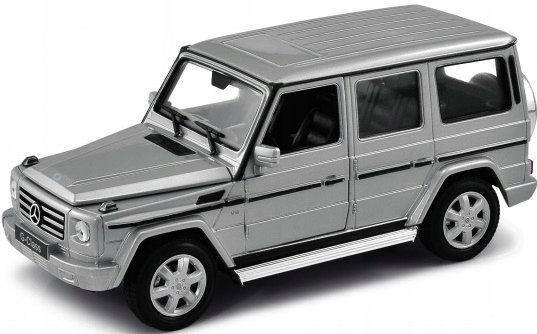 Mercedes G Class silver auto model Welly 1:24