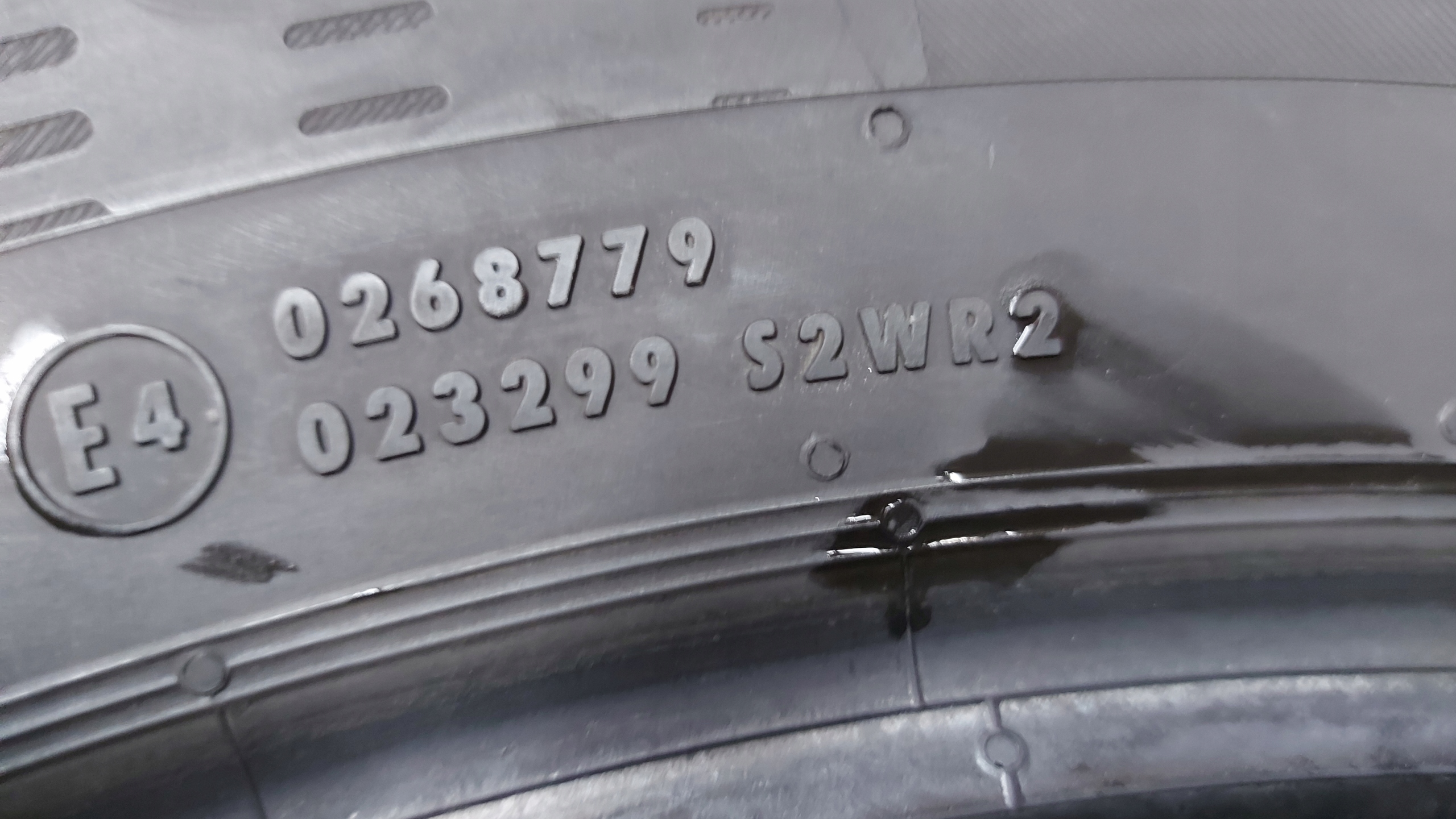 CONTINENTAL CONTIECOCONTACT 5 215/60R17 tyres summer 7mm