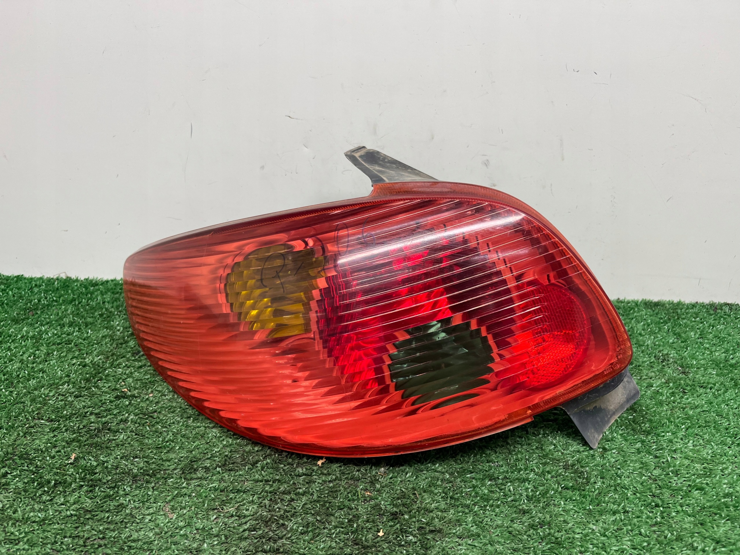 light left rear PEUGEOT 206