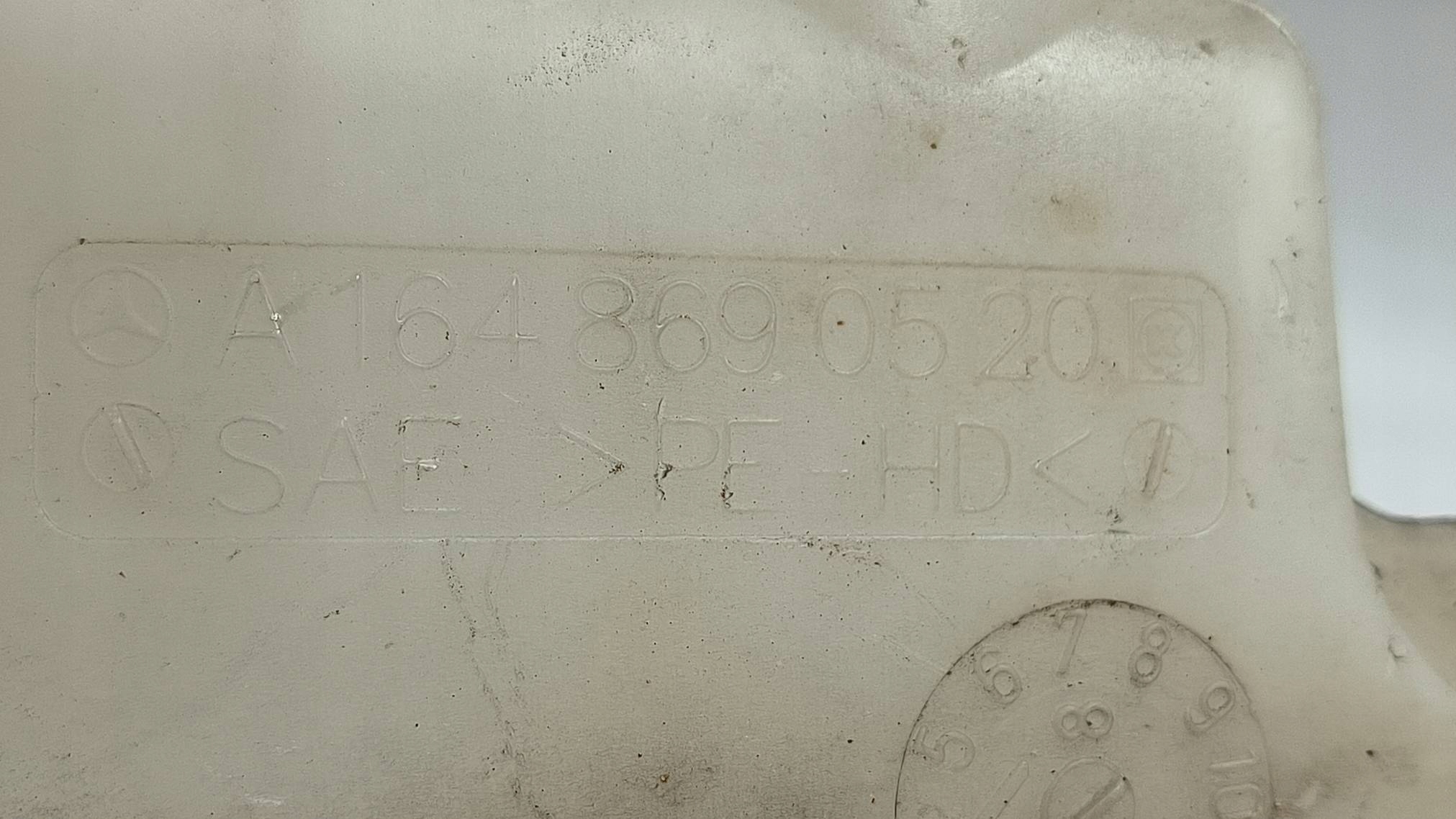 washer fluid tank A1648690520 MERCEDES-BENZ ML W164