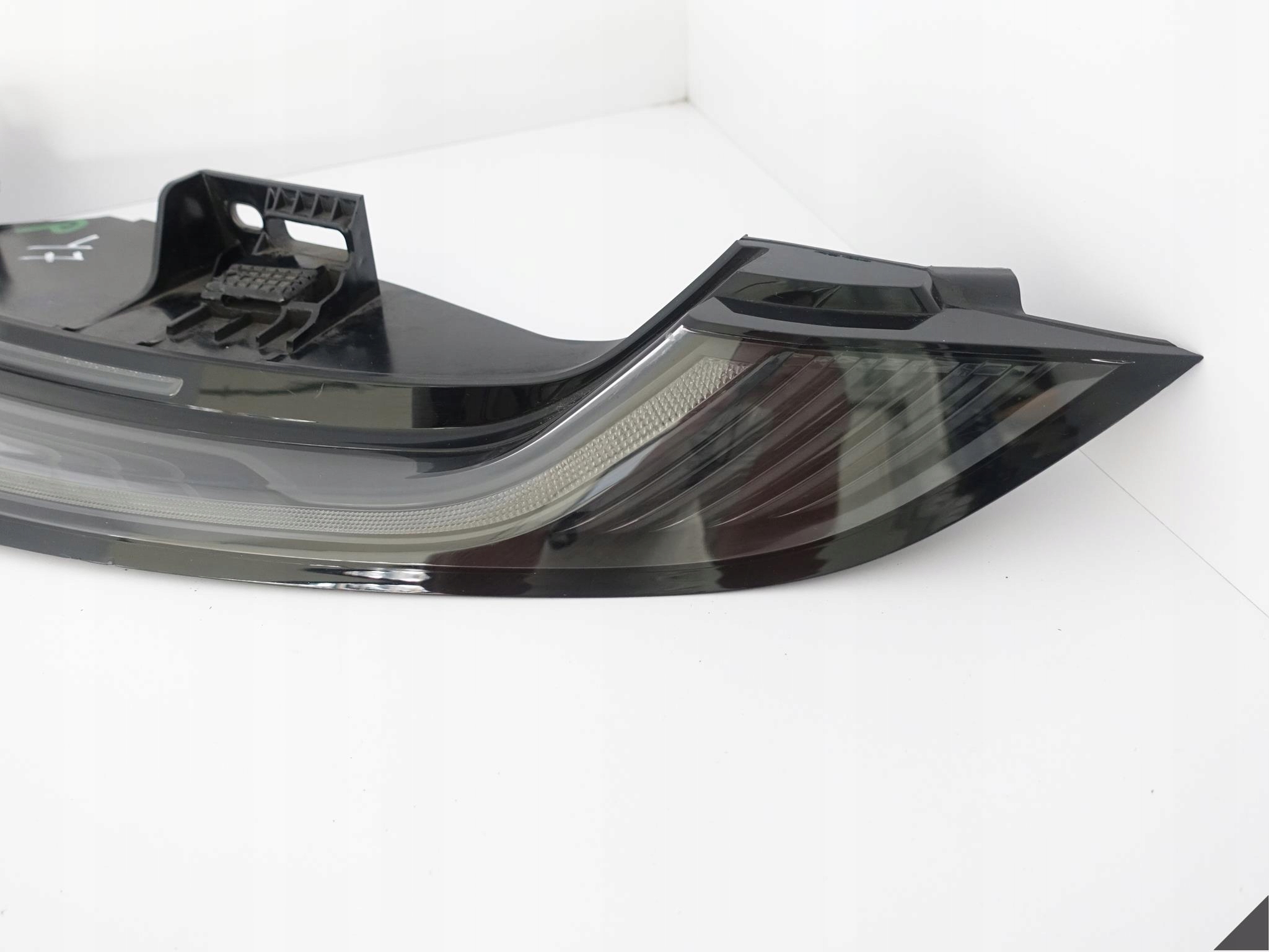 PORSCHE 992 911 20- LED right rear part light