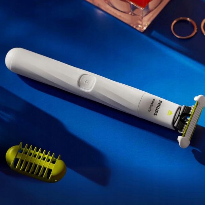 MASYZNKA GOLARKA PHILIPS ONEBLADE dla KOBIET BIKINI PACHY DO GOLENIA Stan opakowania oryginalne