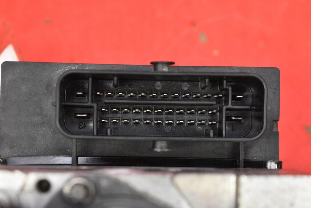 Pompa ABS 4F0614517A AUDI A6 C6 3.0 TDI 225 KM QUATTRO 04-08