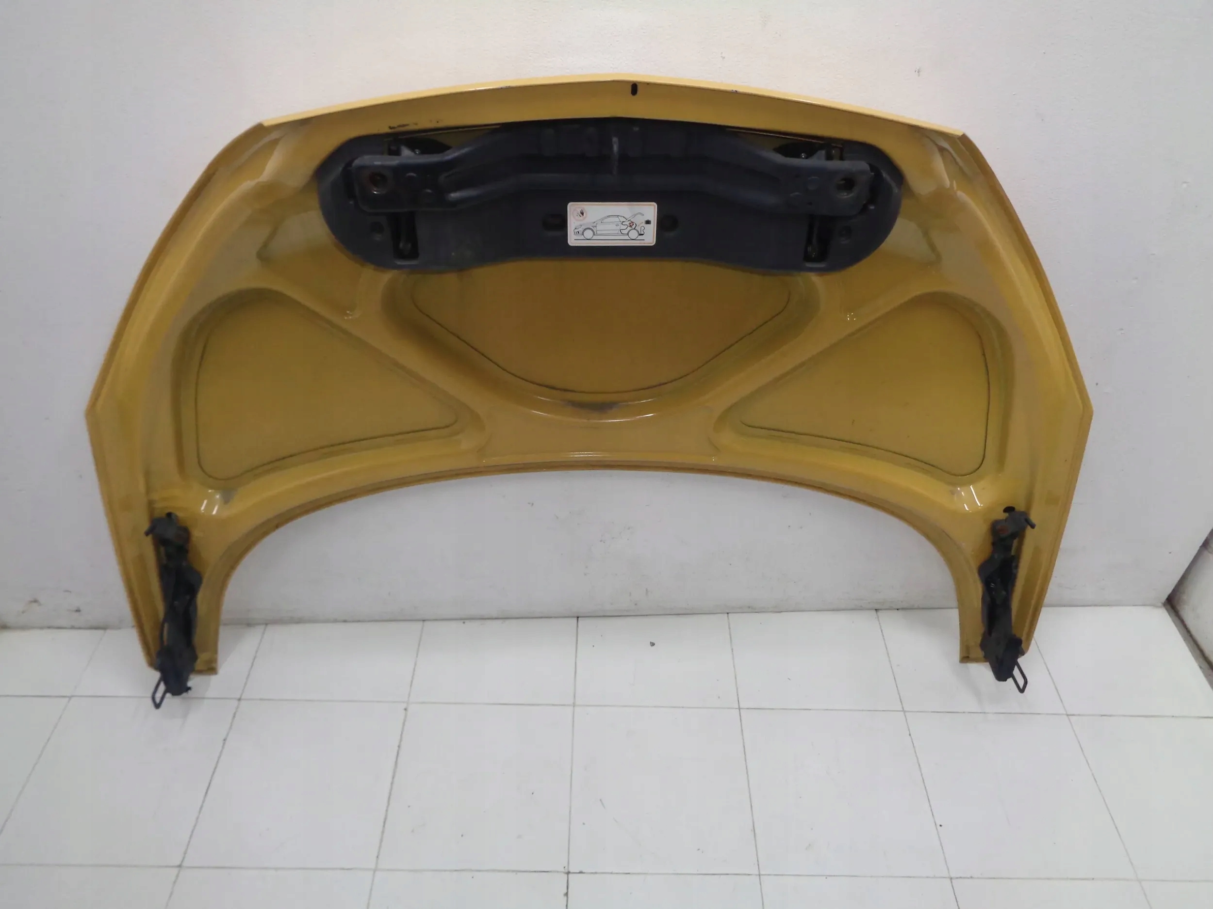 OPEL TIGRA B trunk door cover boot 04-09 R