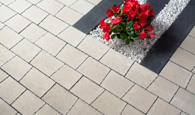 GL-Kostka Vecta 8 Semmelrock marrone silva