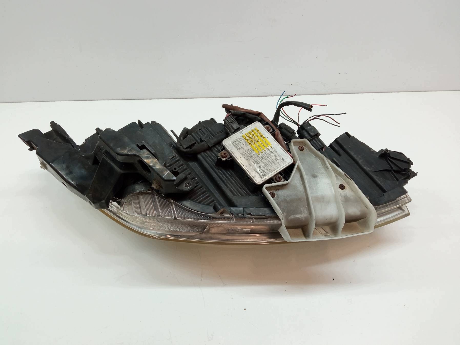 light front left XENON EUROPA Peugeot 4007 and (2007-2012)