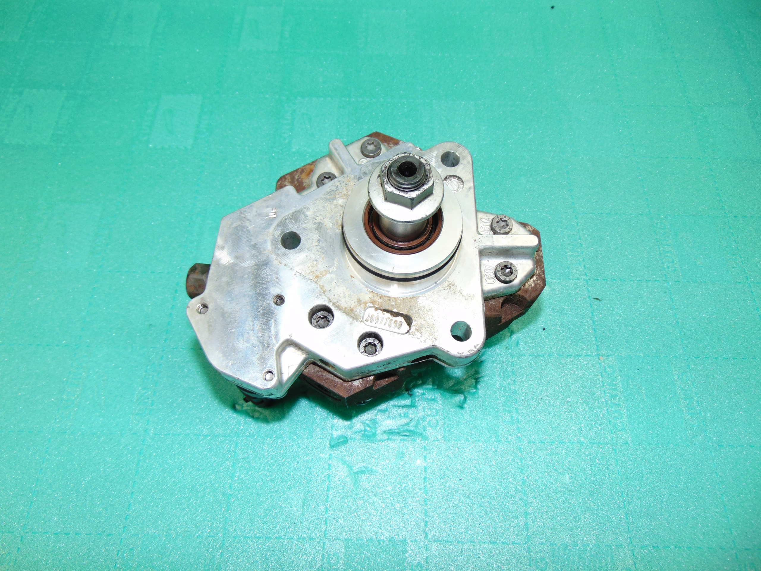 injection pump 2,5DCI 2,2DCI 0445010033 original!!! warrenty!!!