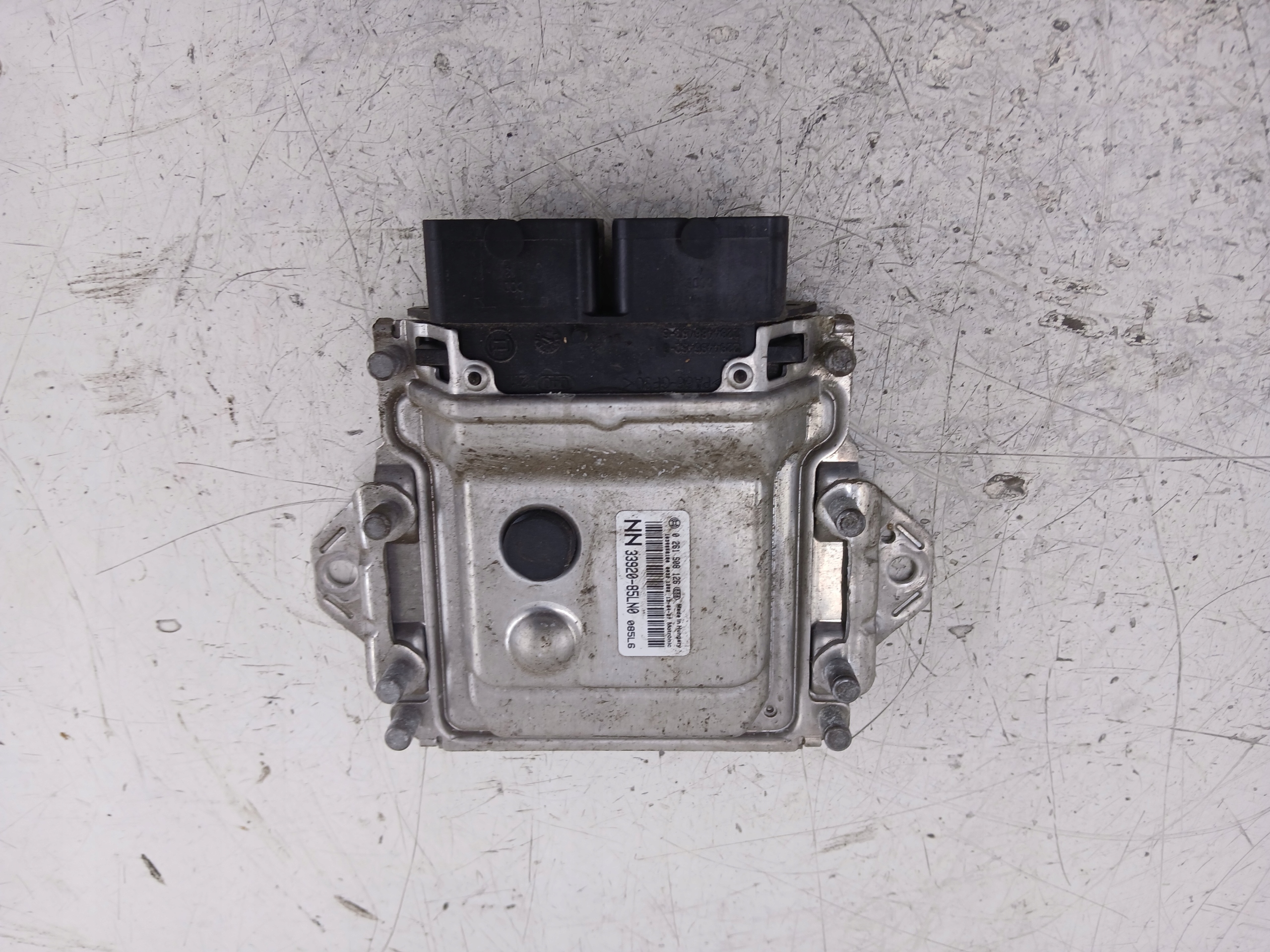OPEL AGILA A 1.0 control unit computer of the engine 33920-85LN0