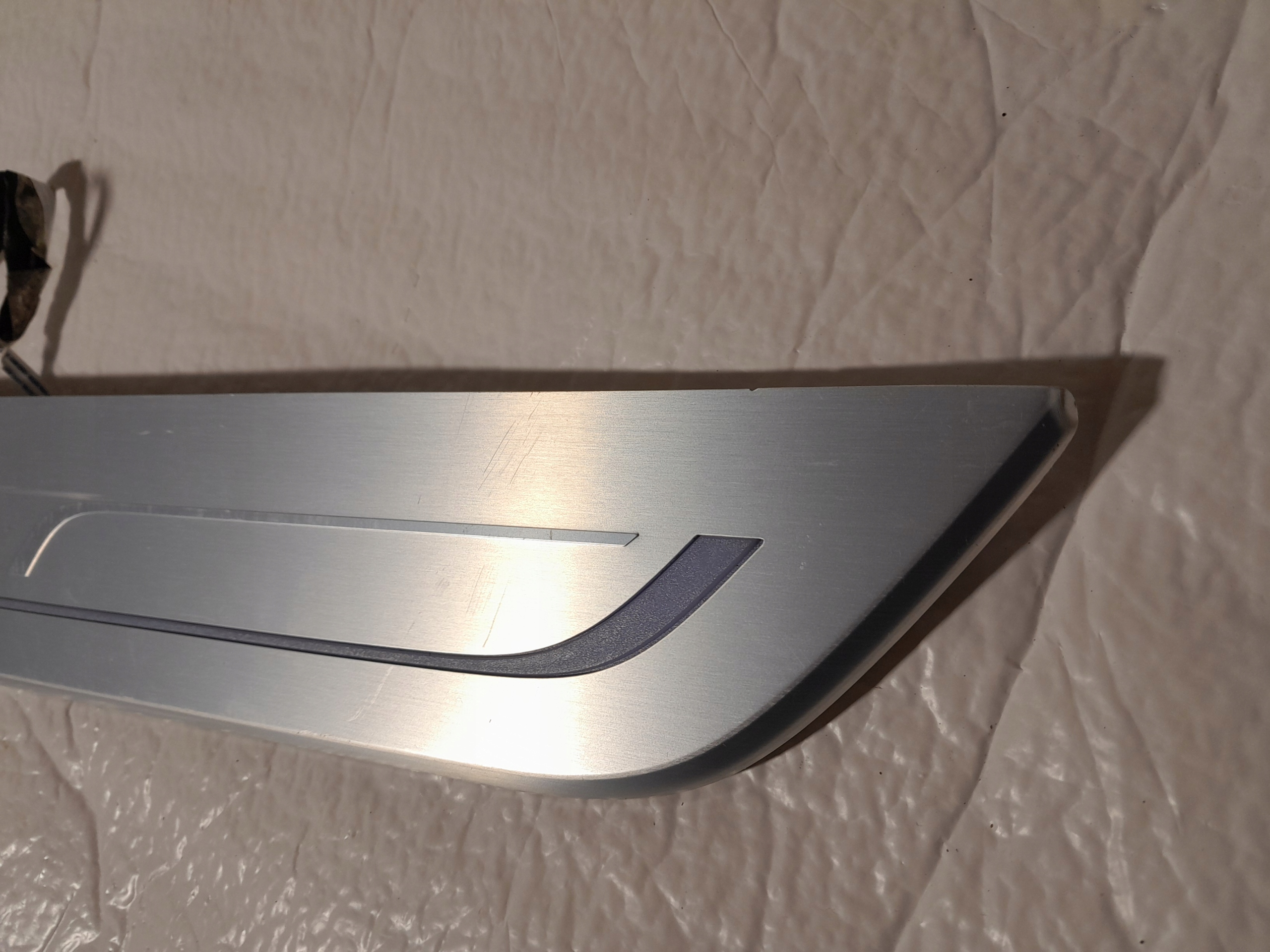 BMW 7 G11 G12 moulding cap threshold LED front 7370314