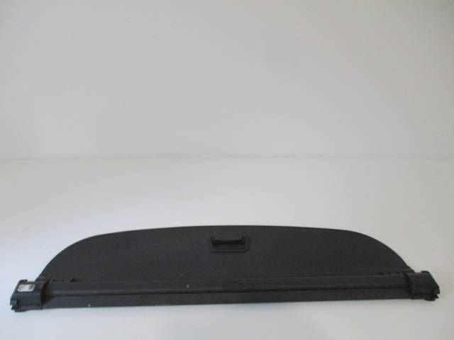 Audi Q5 80A ролета багажника