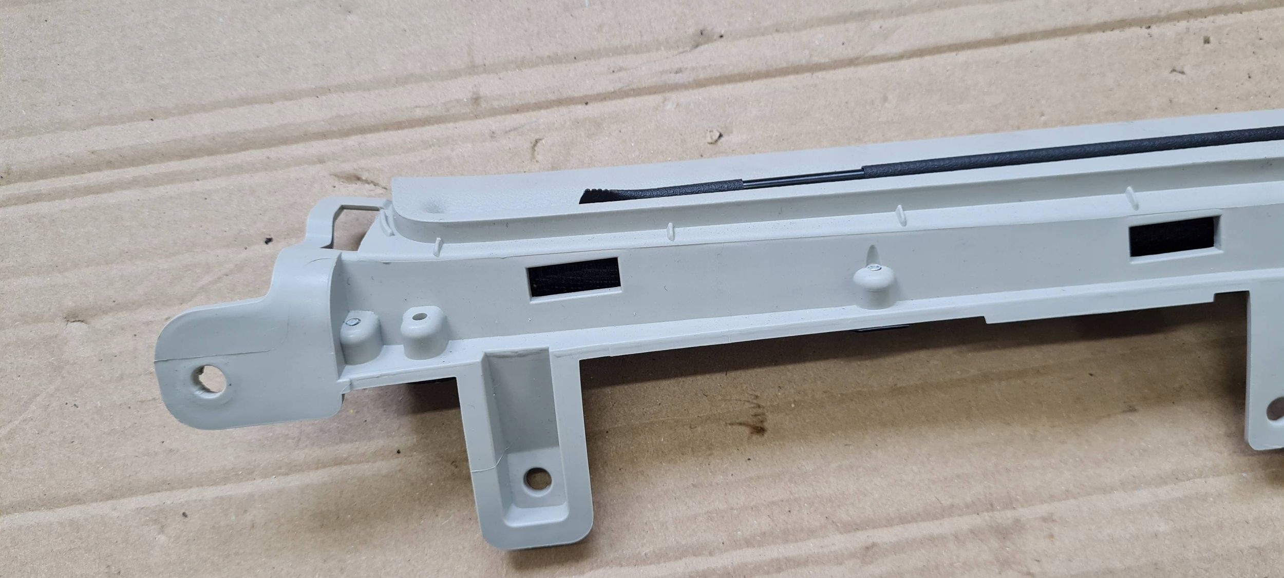 Chrysler Pacifica 2022 blinds boot windows left left rear part PX92000303AY