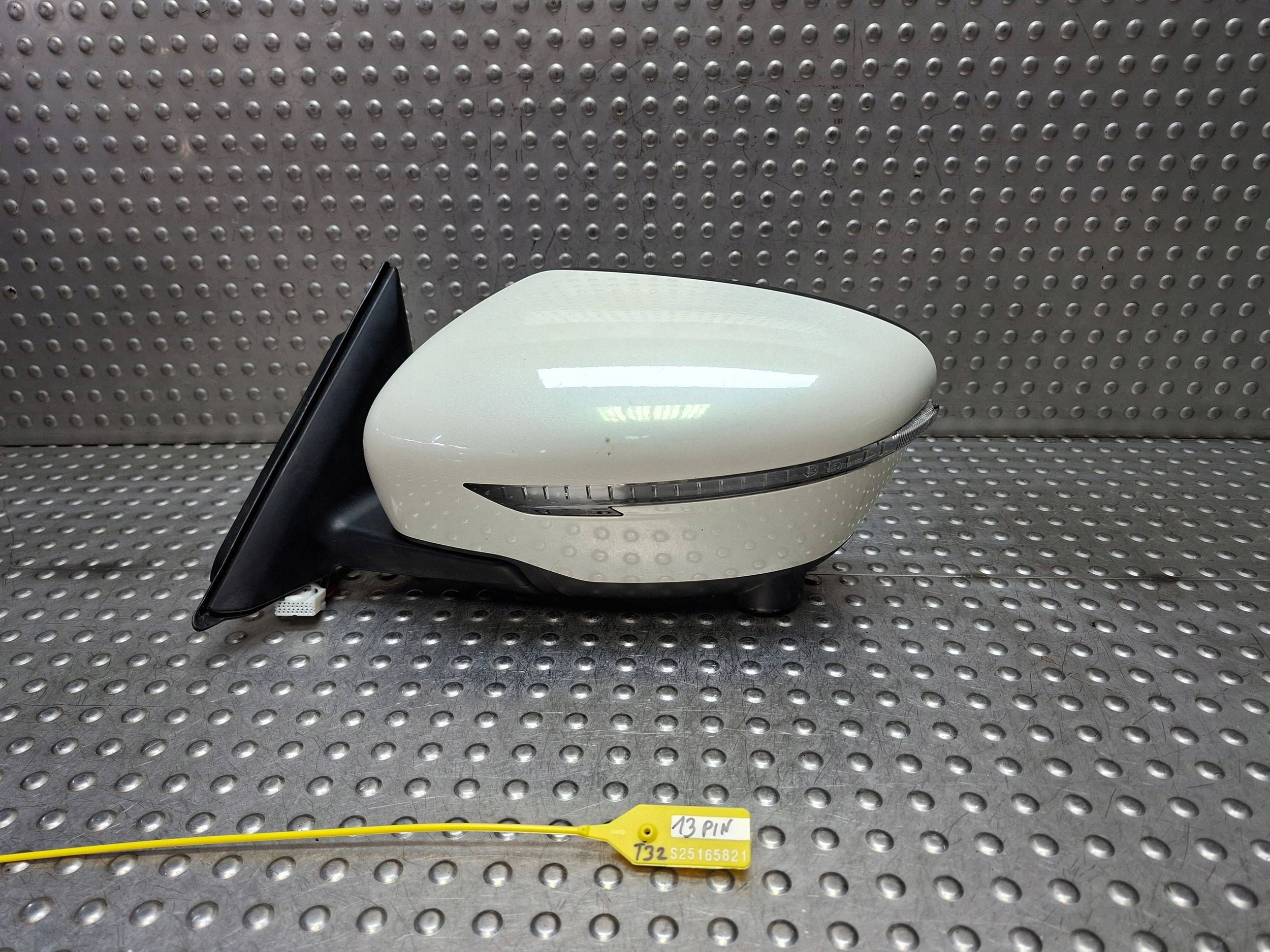 mirror left NISSAN X-TRAIL T32 14- 13 PIN EU