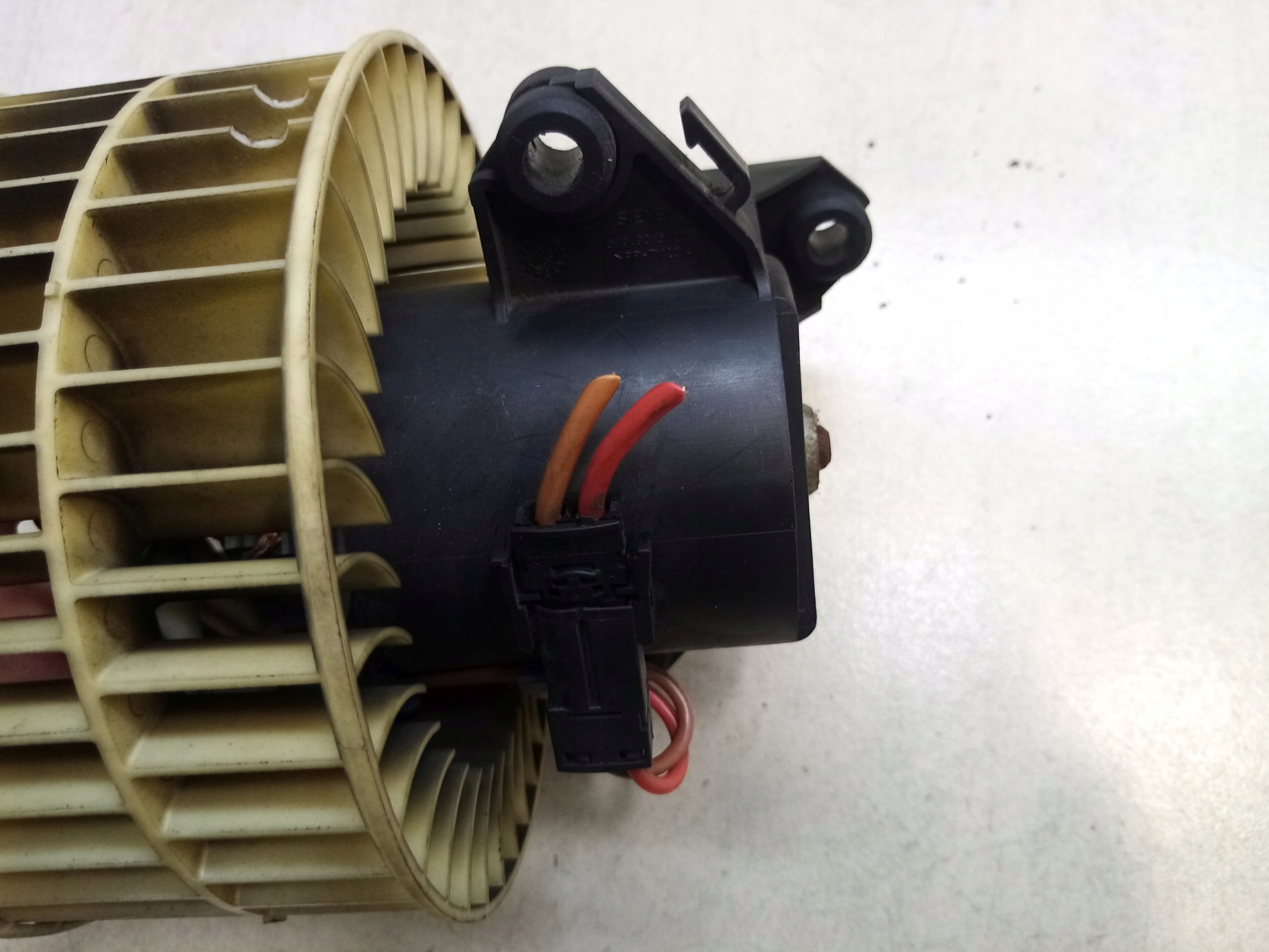 ventilátor tOPENÍ MERCEDES W168 1.7 CDI