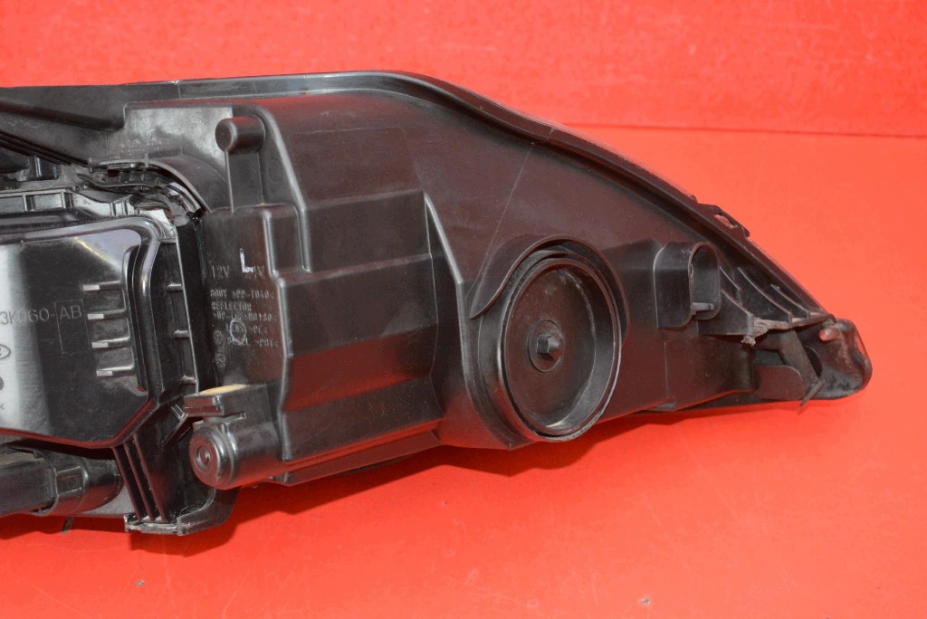 REFLEKTOR left light front EU FORD MONDEO MK4 07-10
