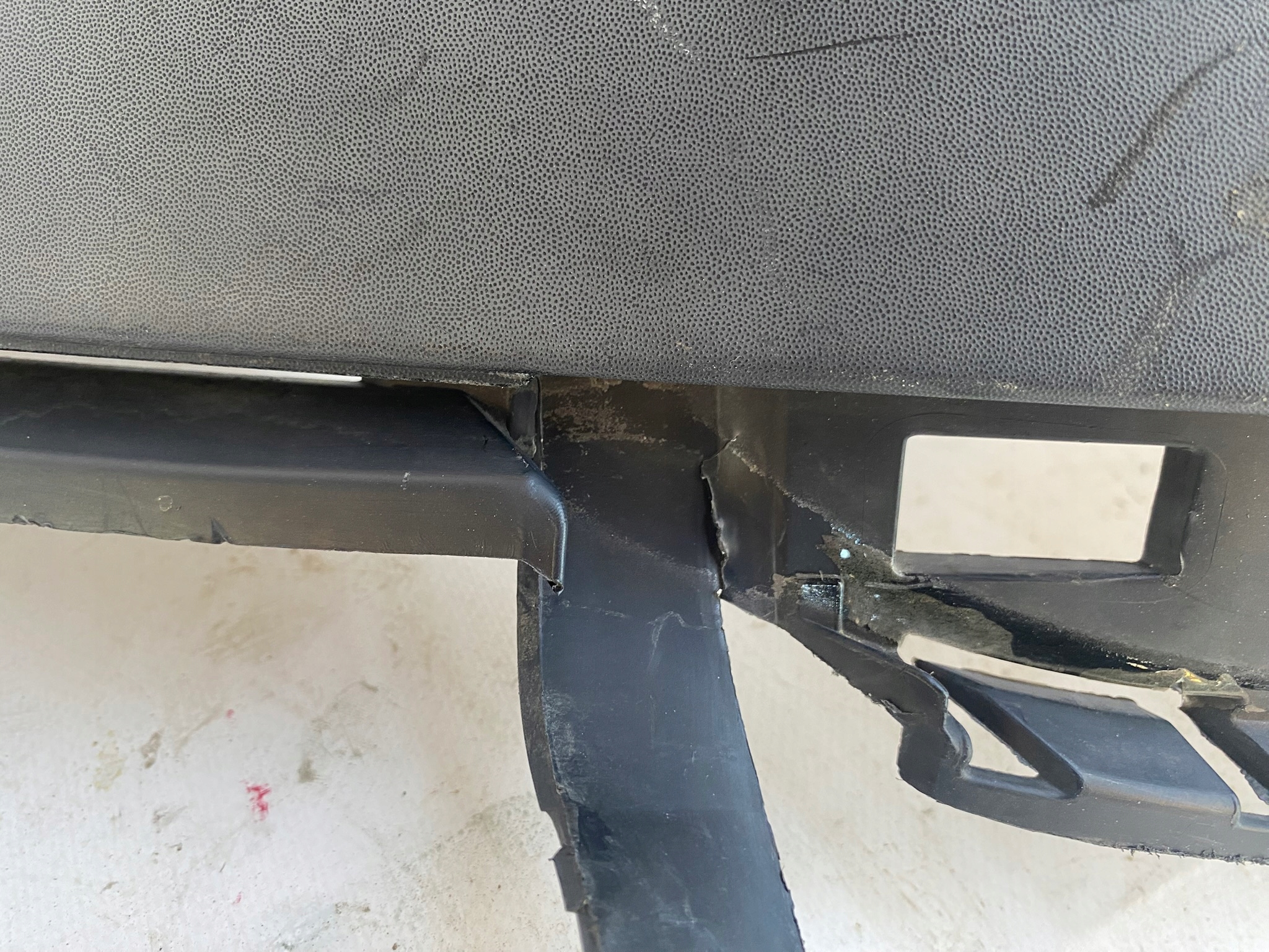 RENAULT MEGANE III 3 HB 5D 08-15 diffuser accessories bumper rear part 850B20001R