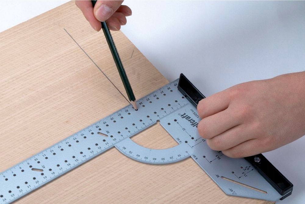 KĄTOWNIK POMIAROWY PRZYMIAR KĄTOWY WOLFCRAFT 500mm Rodzaj kątownik uniwersalny