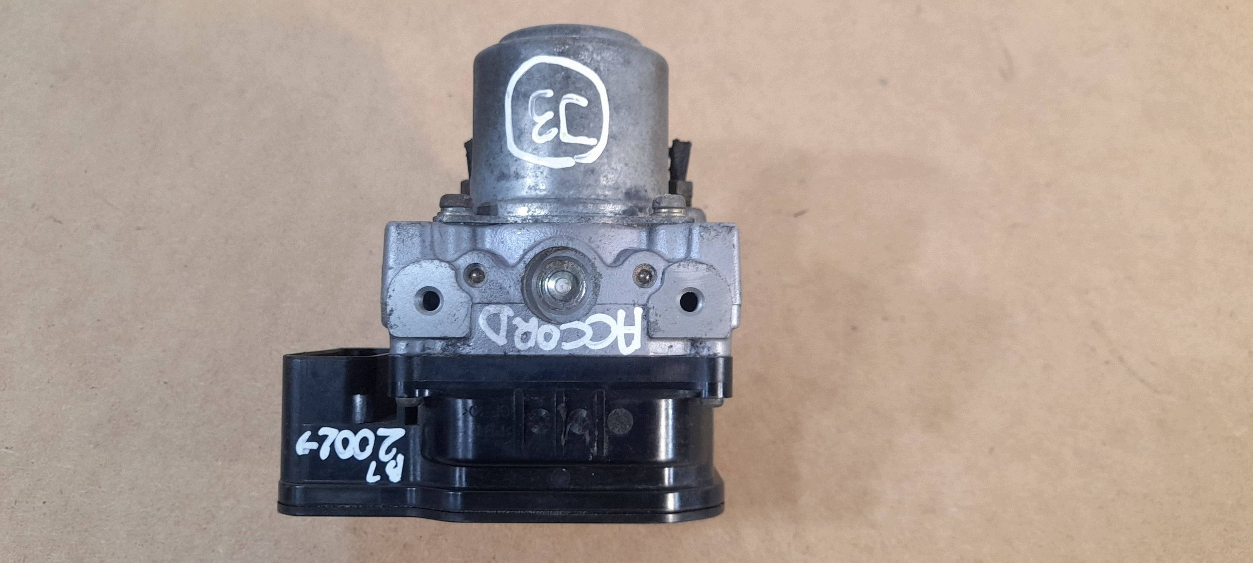 Honda Accord VII pompa ABS 2V055555EAAAA (J3)