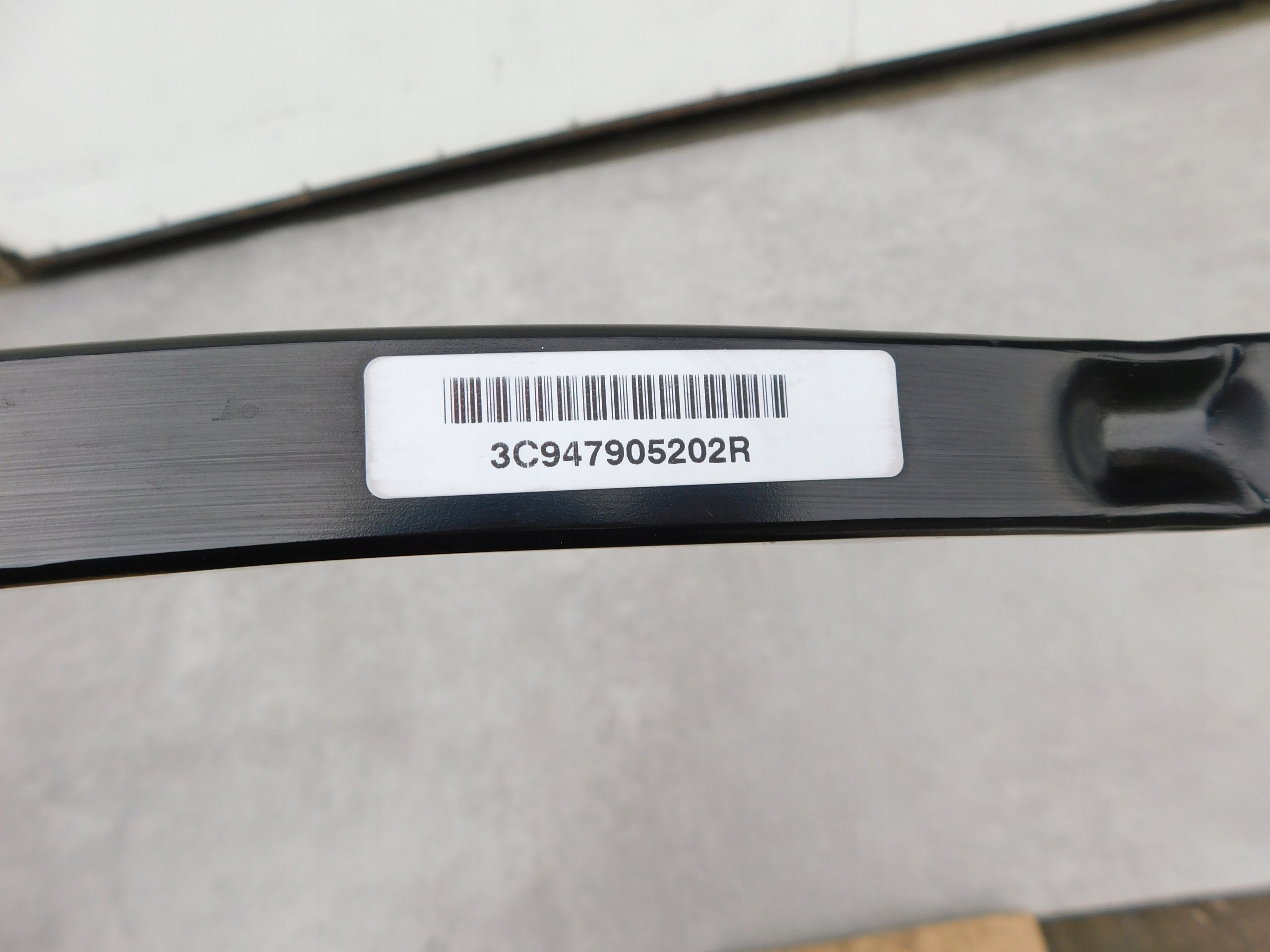 BMW X1 U11 Tôle Console Traverse 3C947905202R