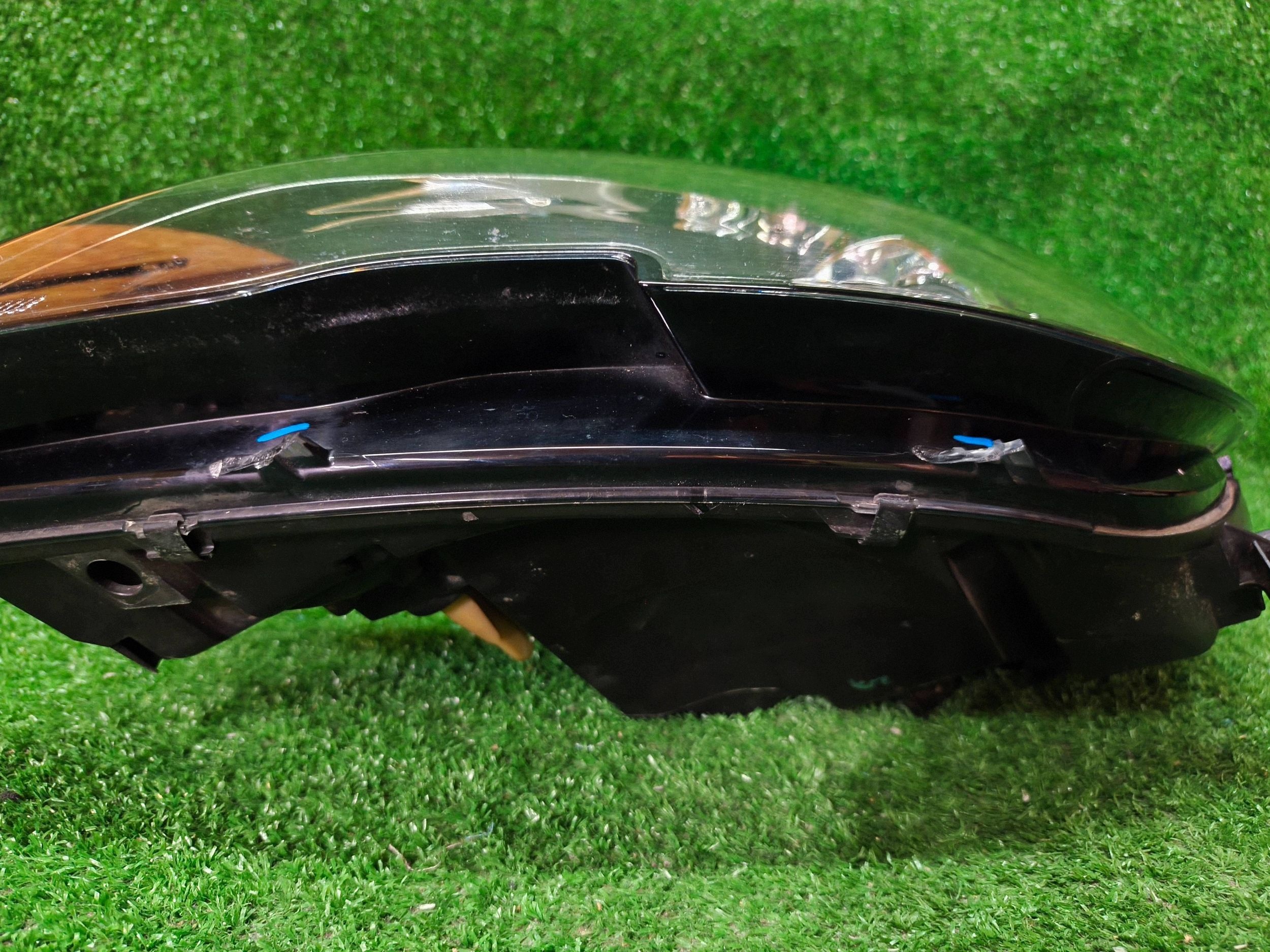 REFLEKTOR left front PEUGEOT 308 II T9 17- LIFT LED NR.1590