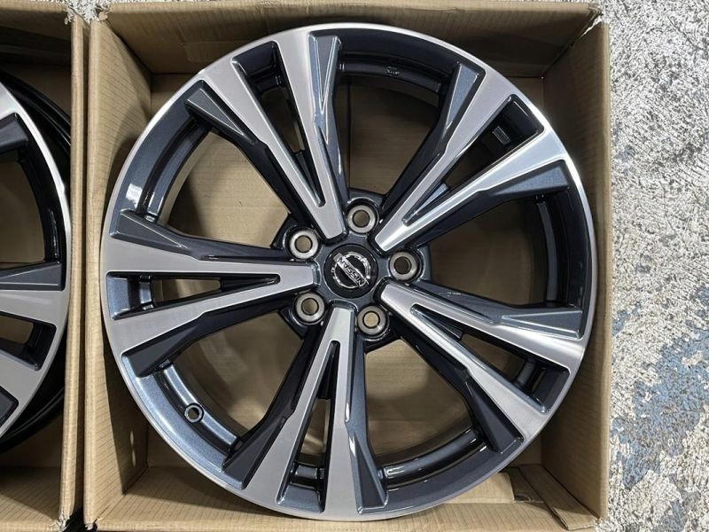 Oryginal Felgi 18 Nissan Leaf Qashqai Rogue Sentra Rim width 7 0