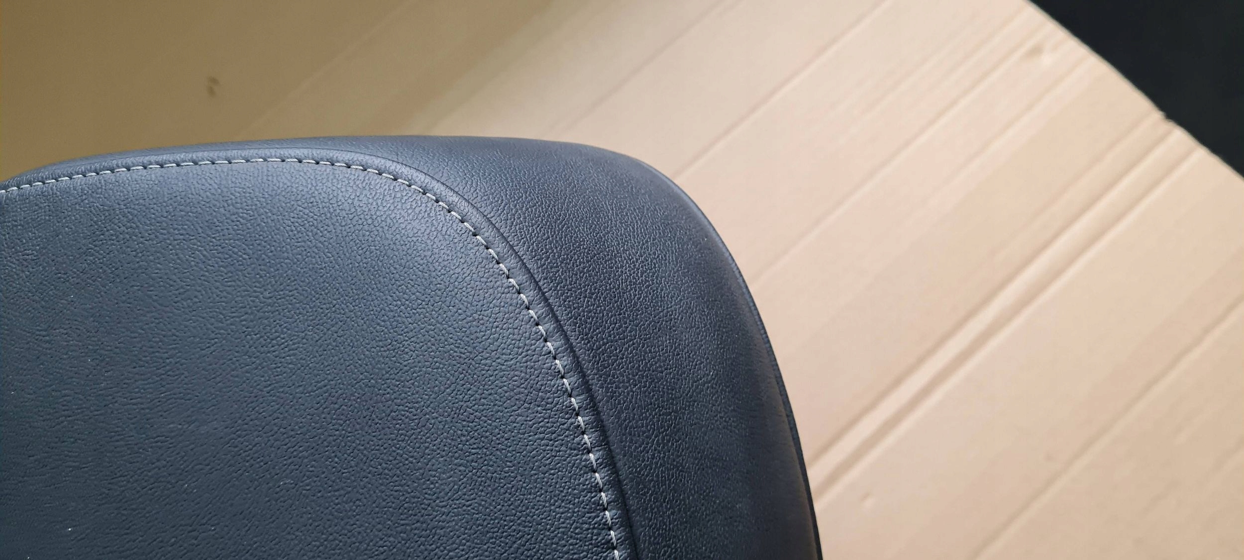 A6 C8 4K rest seat right front leather SKORZANY SLINE