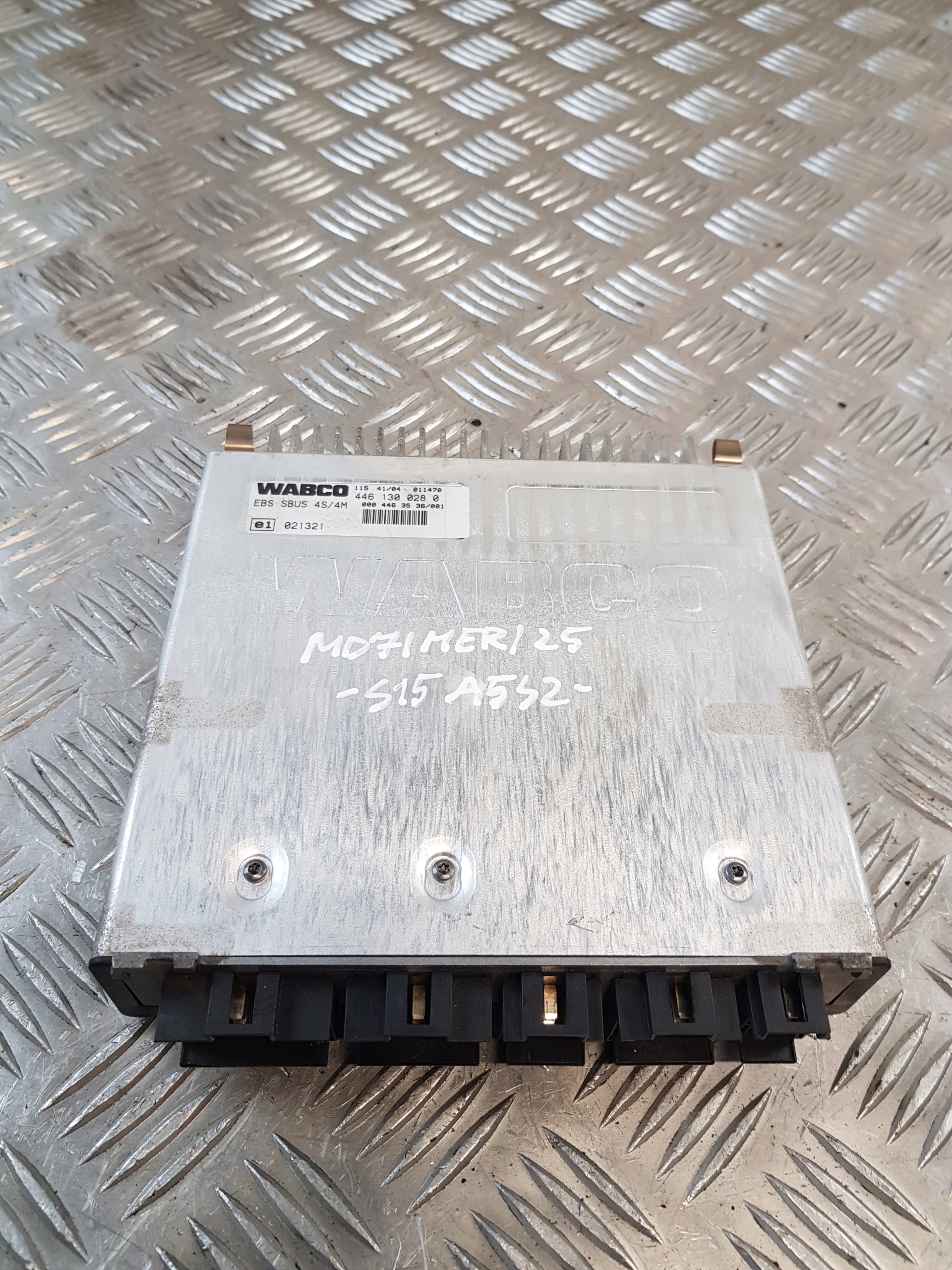 control unit EBS SBUS WABCO 4461300280 MERCEDES
