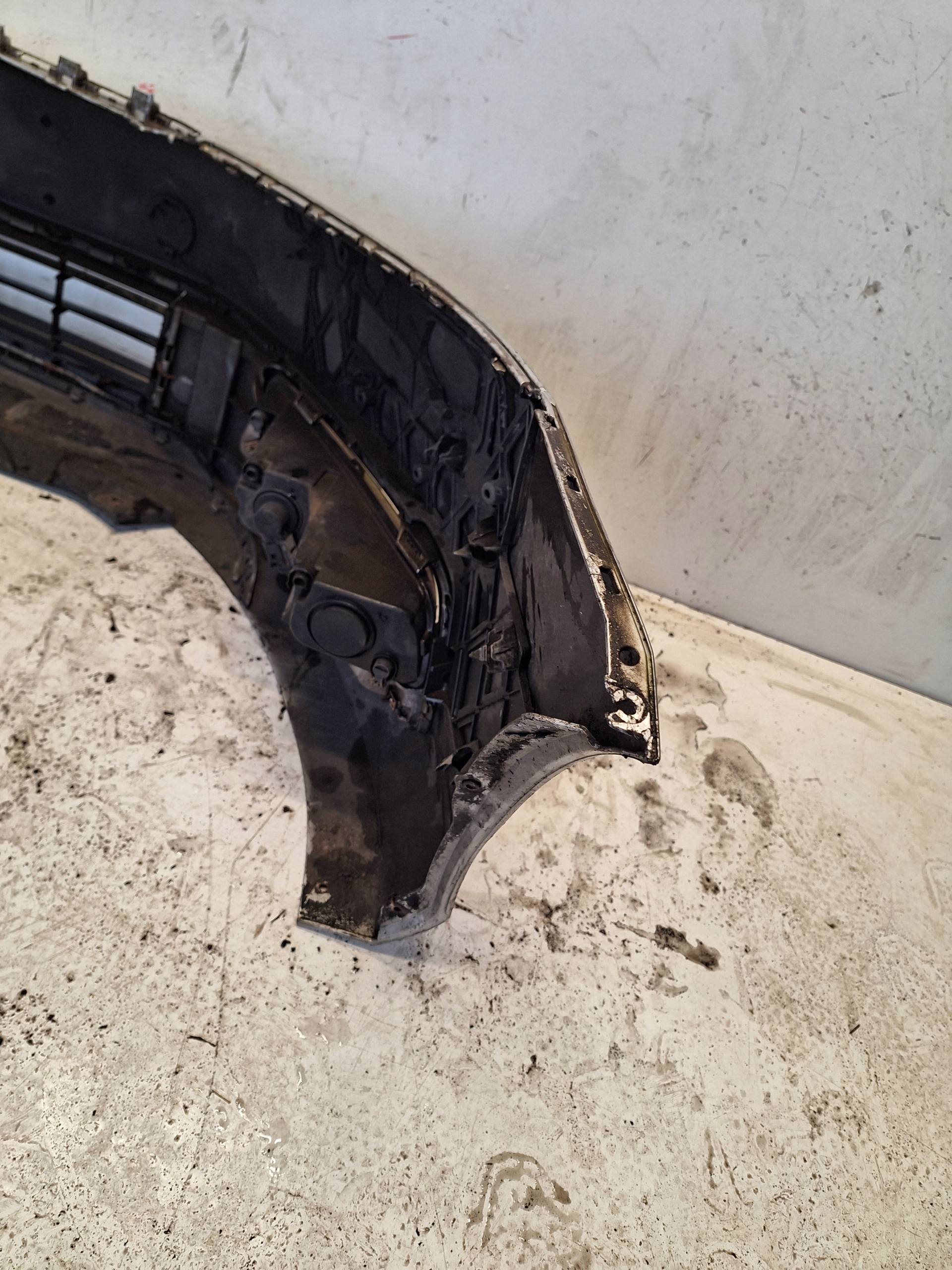 VOLKSWAGEN PASSAT B7 10-14 bumper
