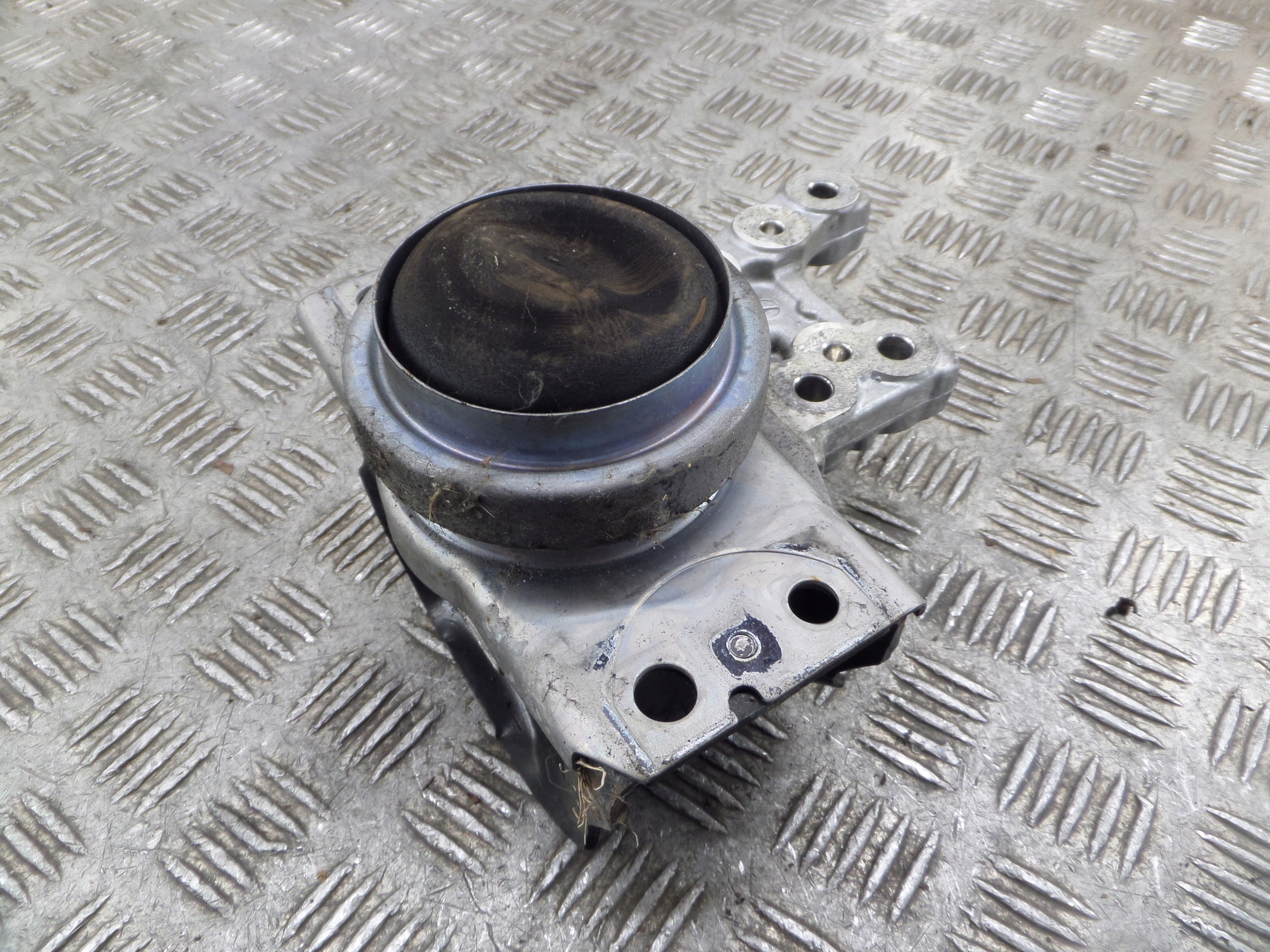 engine mount 2.0EHDI CITROEN DS5 12-17R. STAN