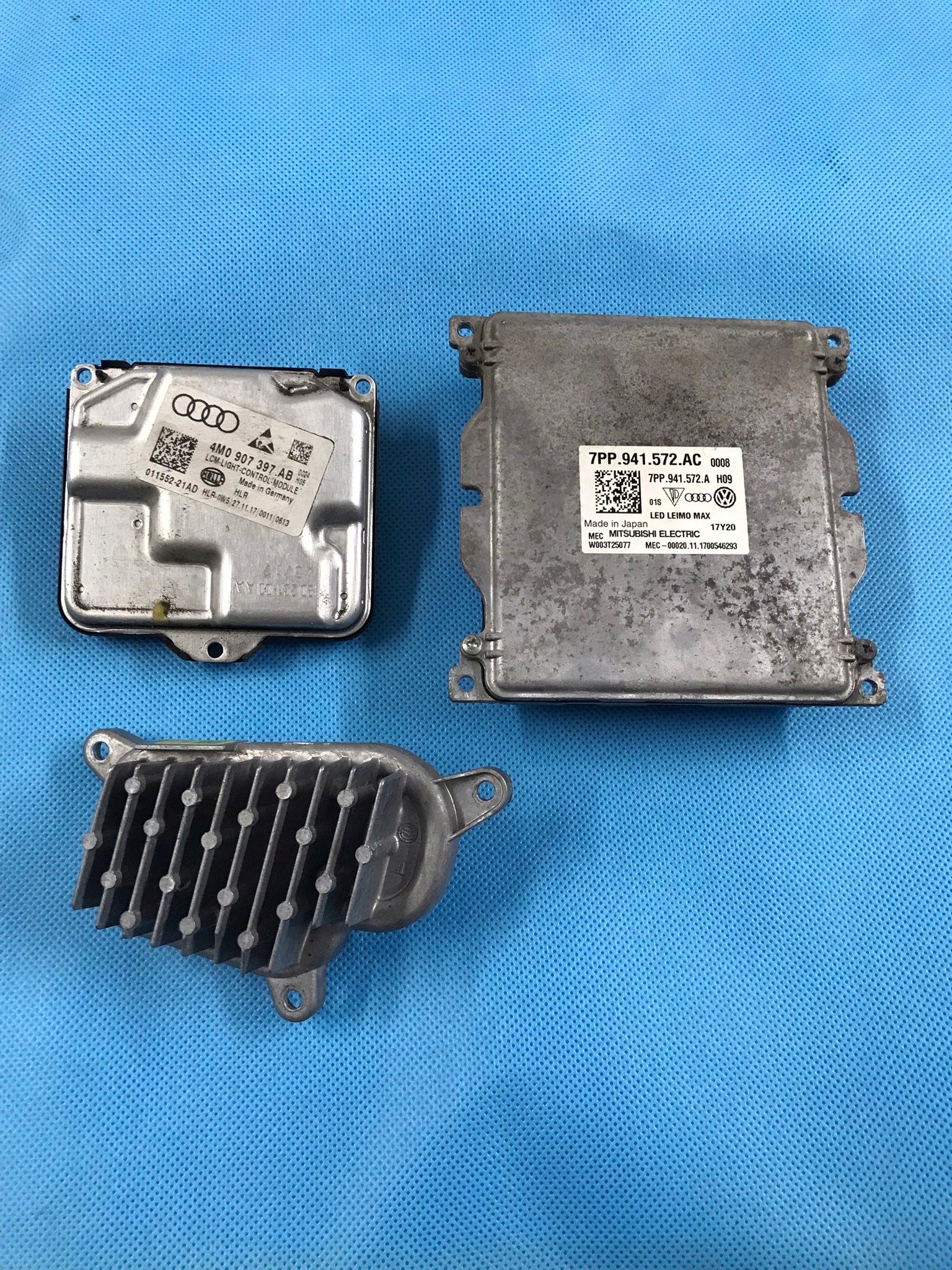Конвертер модуль full led Audi A4 B9 A5 8W комплект европа