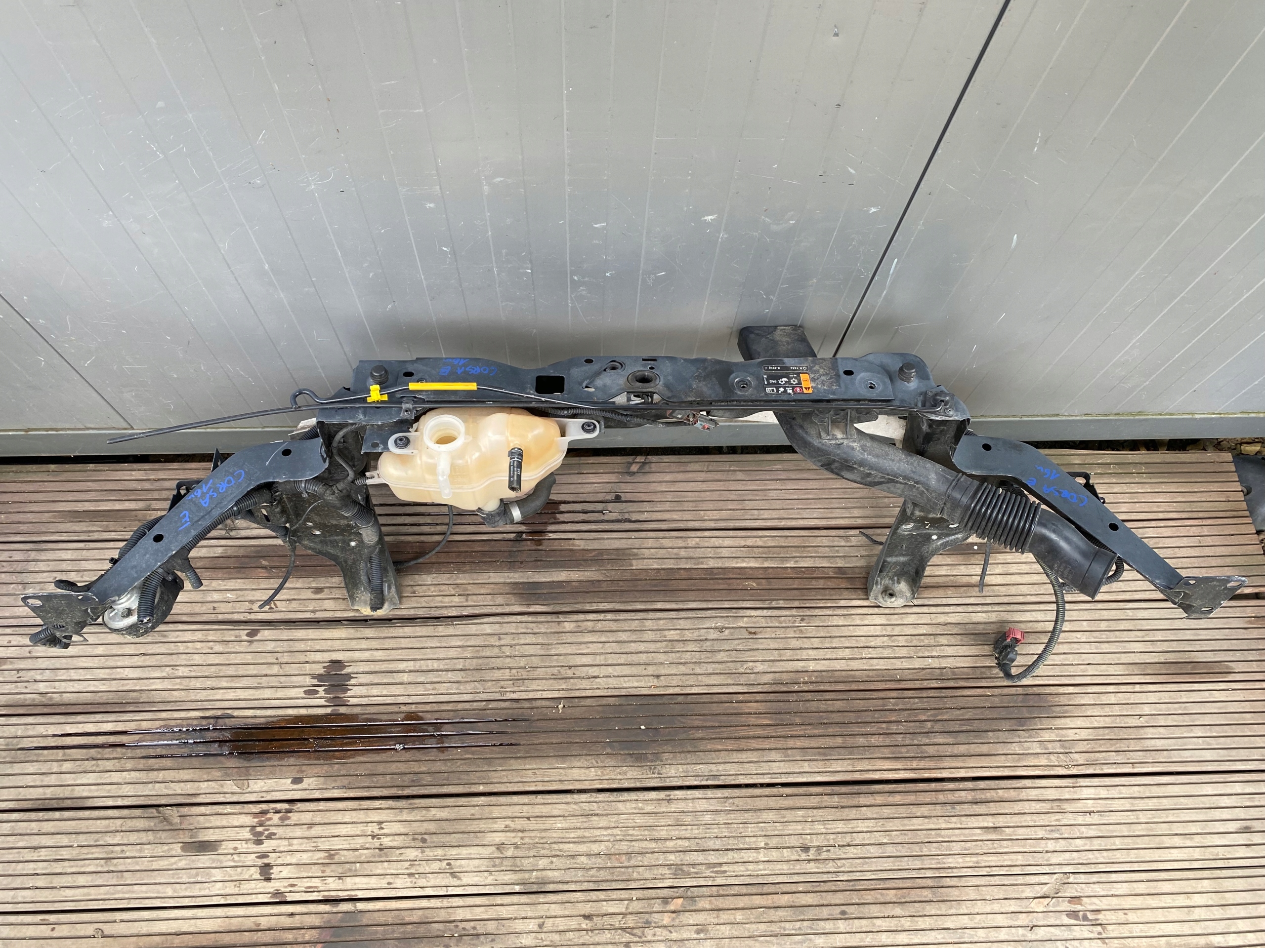 CORSA E BELKA ZDERZAKA PRZÓD PAS WZMOCNIENIE Typ samochodu Samochody osobowe