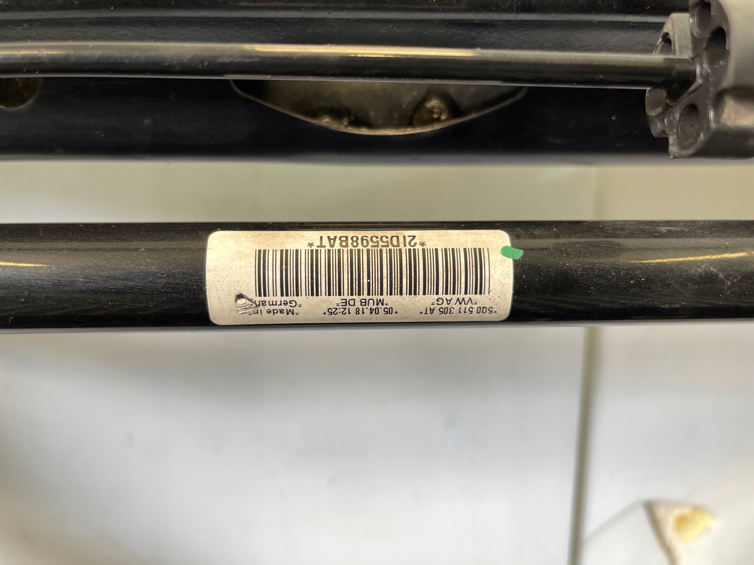 VW PASSAT B8 2.0 TDI WÓZEK SANKI TYL TYLNE + DRAŻEK 3Q0505235AA Jakość części (zgodnie z GVO) O - oryginał z logo producenta pojazdu (OE)