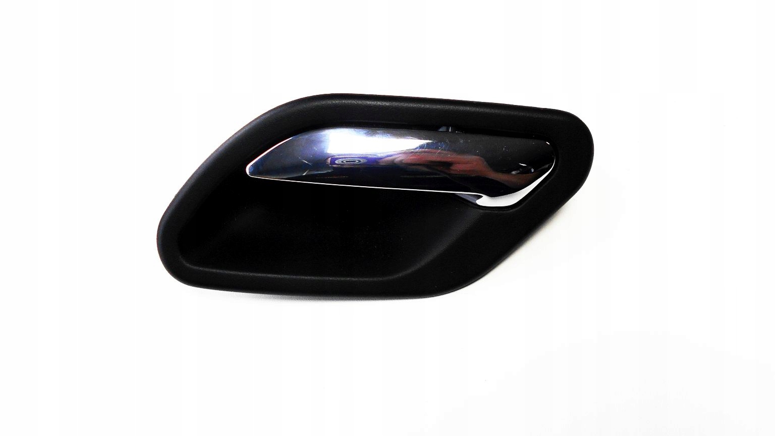 Ручка межкомнатная левая BMW E39 51217032925 новая